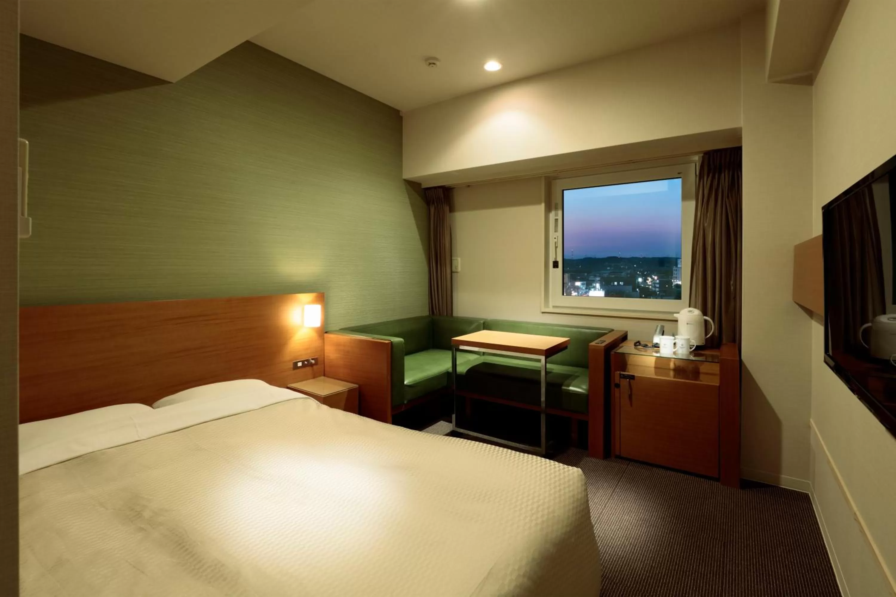 Standard Double Room with Sofa - single occupancy - Non-Smoking in Candeo Hotels Handa