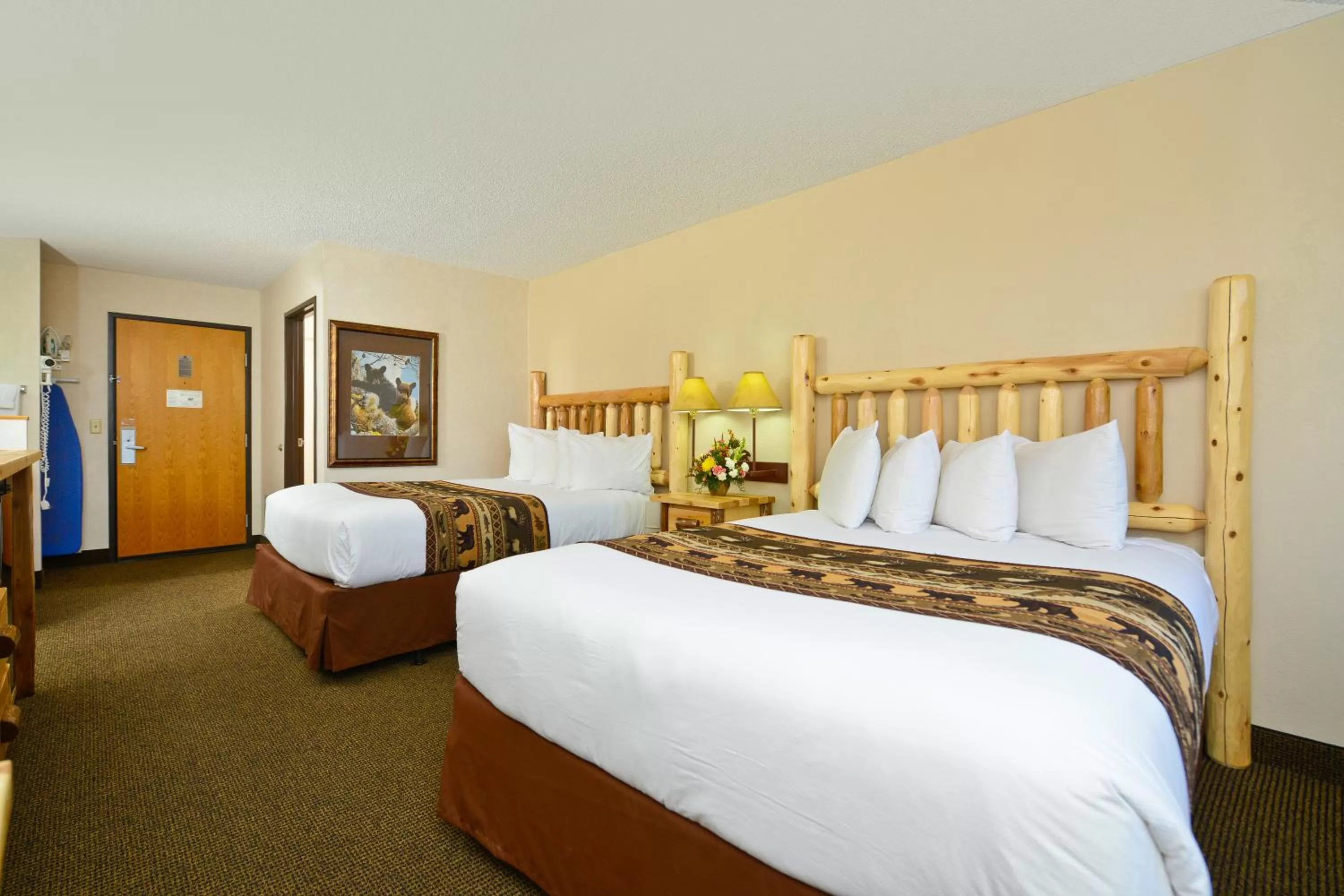 Queen Room with Two Queen Beds in Kelly Inn West Yellowstone