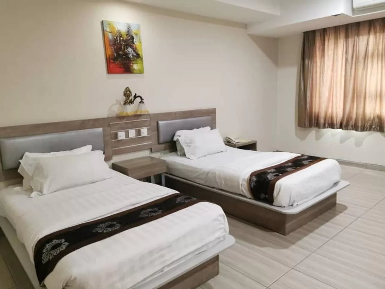 Deluxe Twin Room in Melang Inn