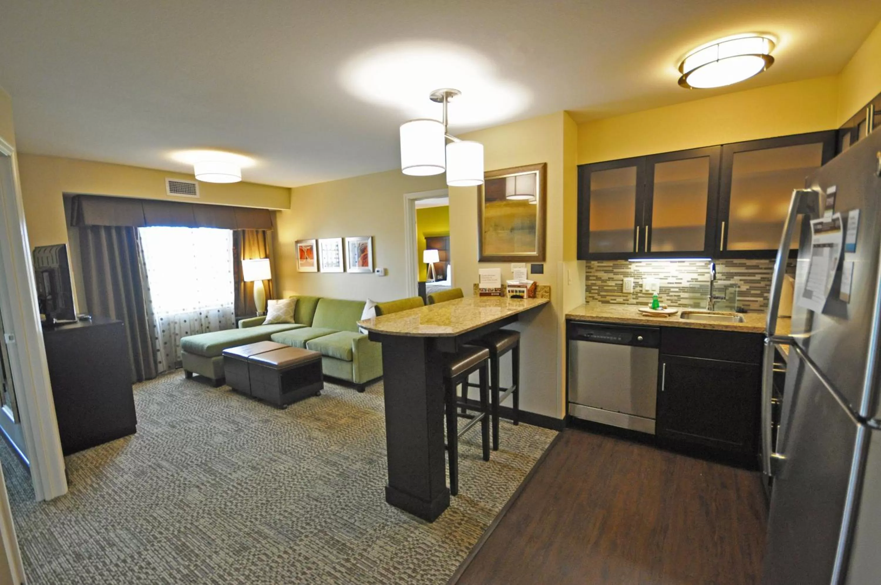 One-Bedroom King Suite in Staybridge Suites Eau Claire - Altoona by IHG