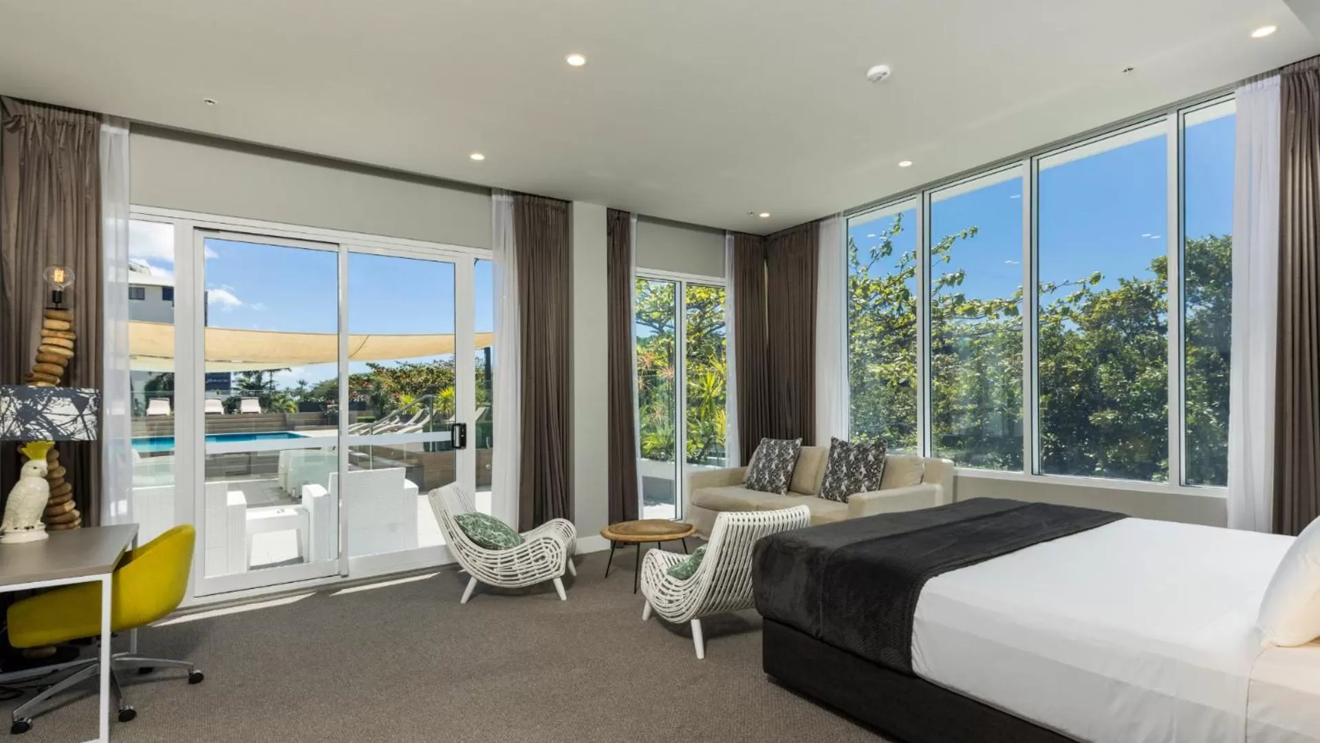 Executive Luxury Suite in Pacific Hotel Cairns