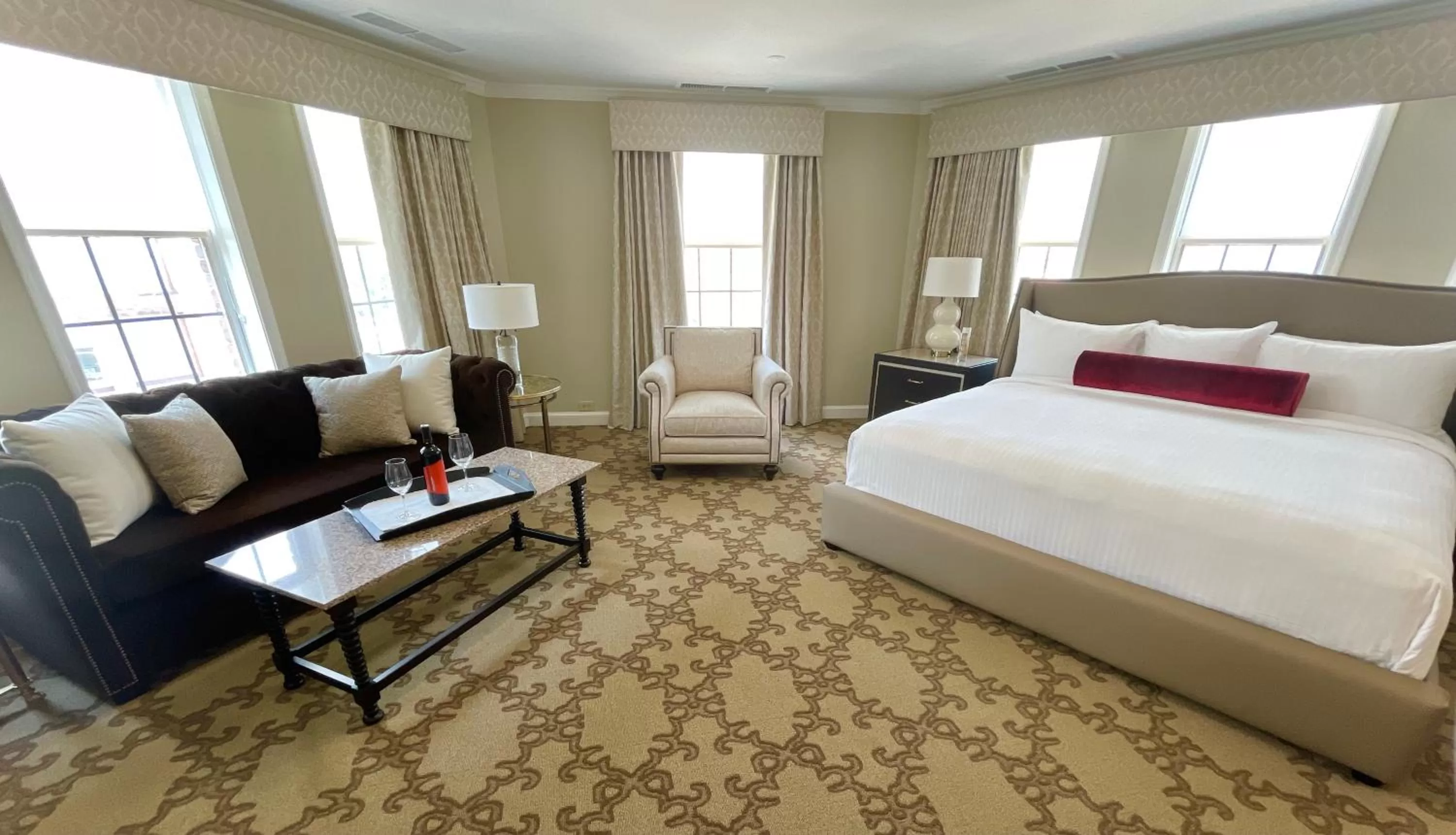 Junior King Suite in Henley Park Hotel