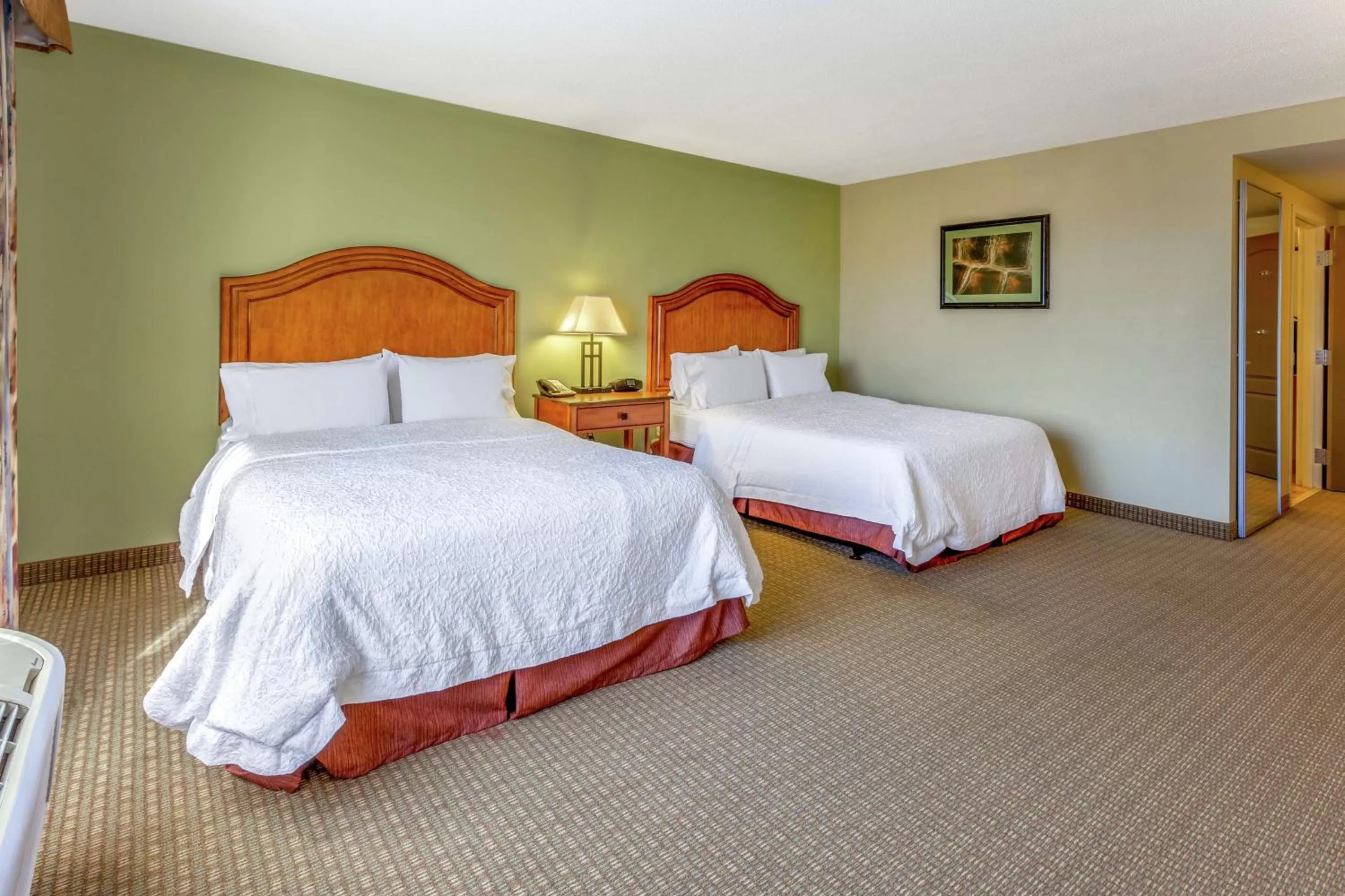 Queen Room with Two Queen Beds - Hearing Accessible/Non-Smoking in Hampton Inn Okeechobee - Lake Okeechobee