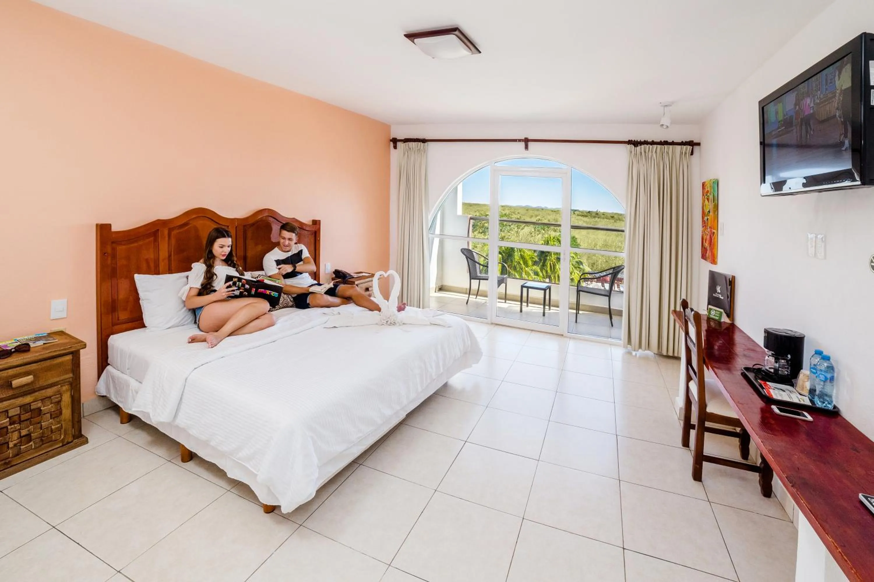 Junior Suite with Balcony in Uxmal Resort Maya