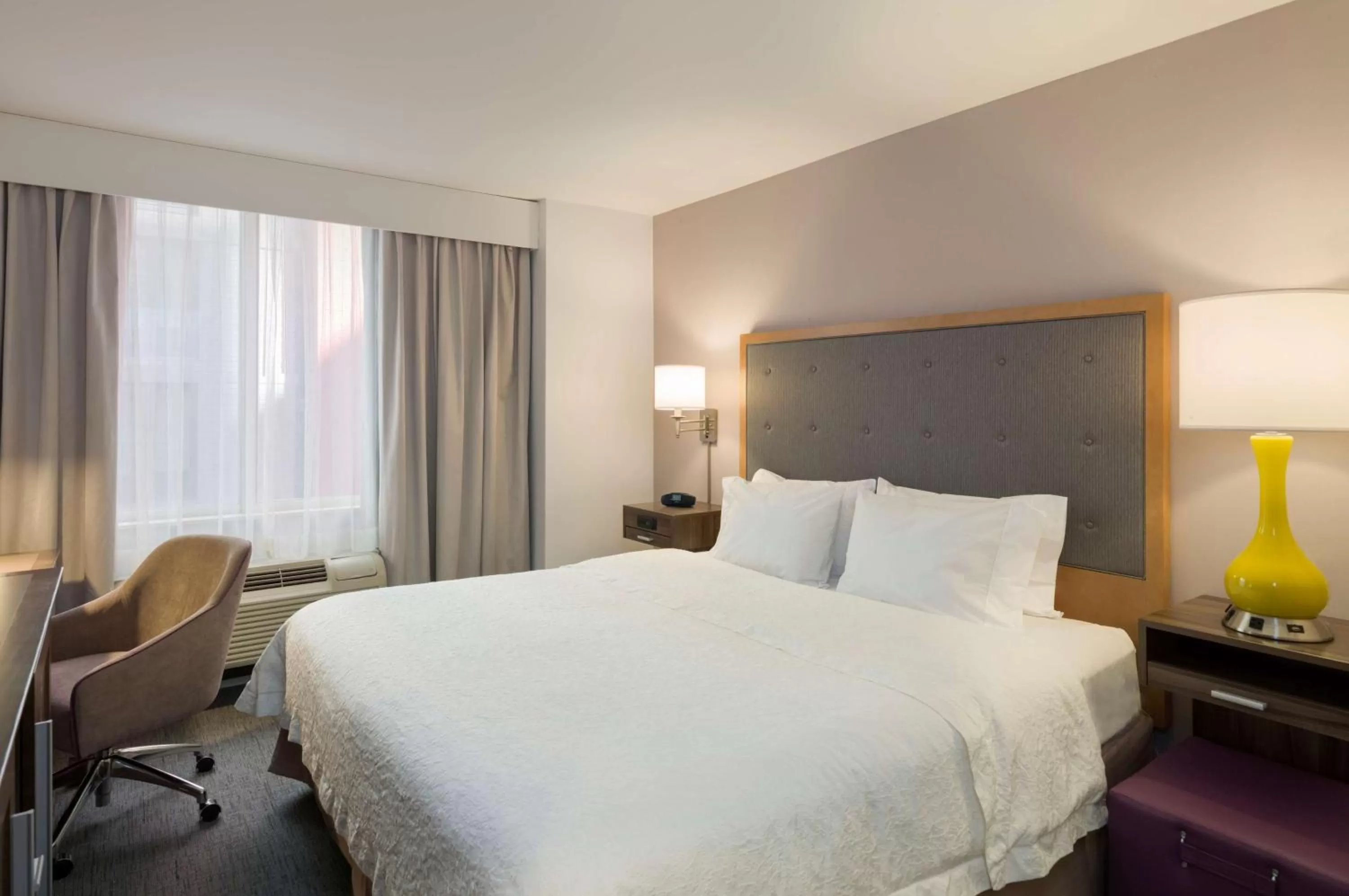 King Room with Roll in Shower in Hampton Inn Manhattan - Times Square South