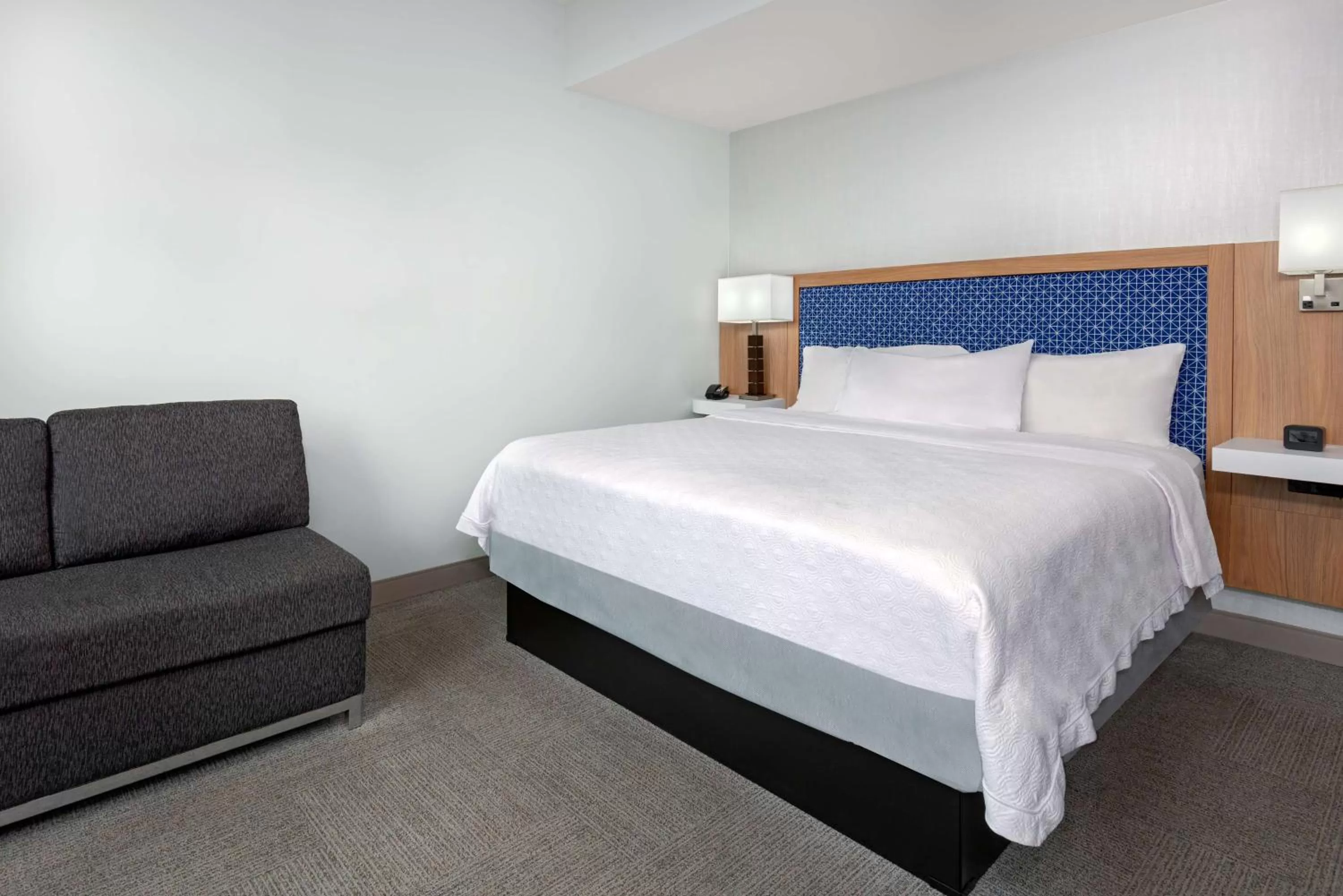 King Room with City View in Hampton Inn Tampa Downtown Channel District