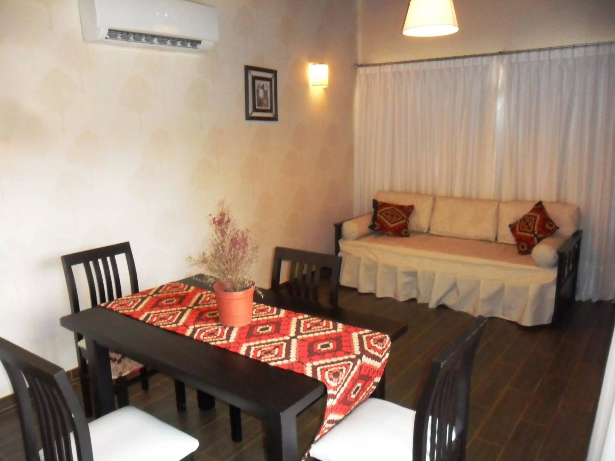 Bungalow with Garden View in Gran Hotel Tourbillon & Lodge