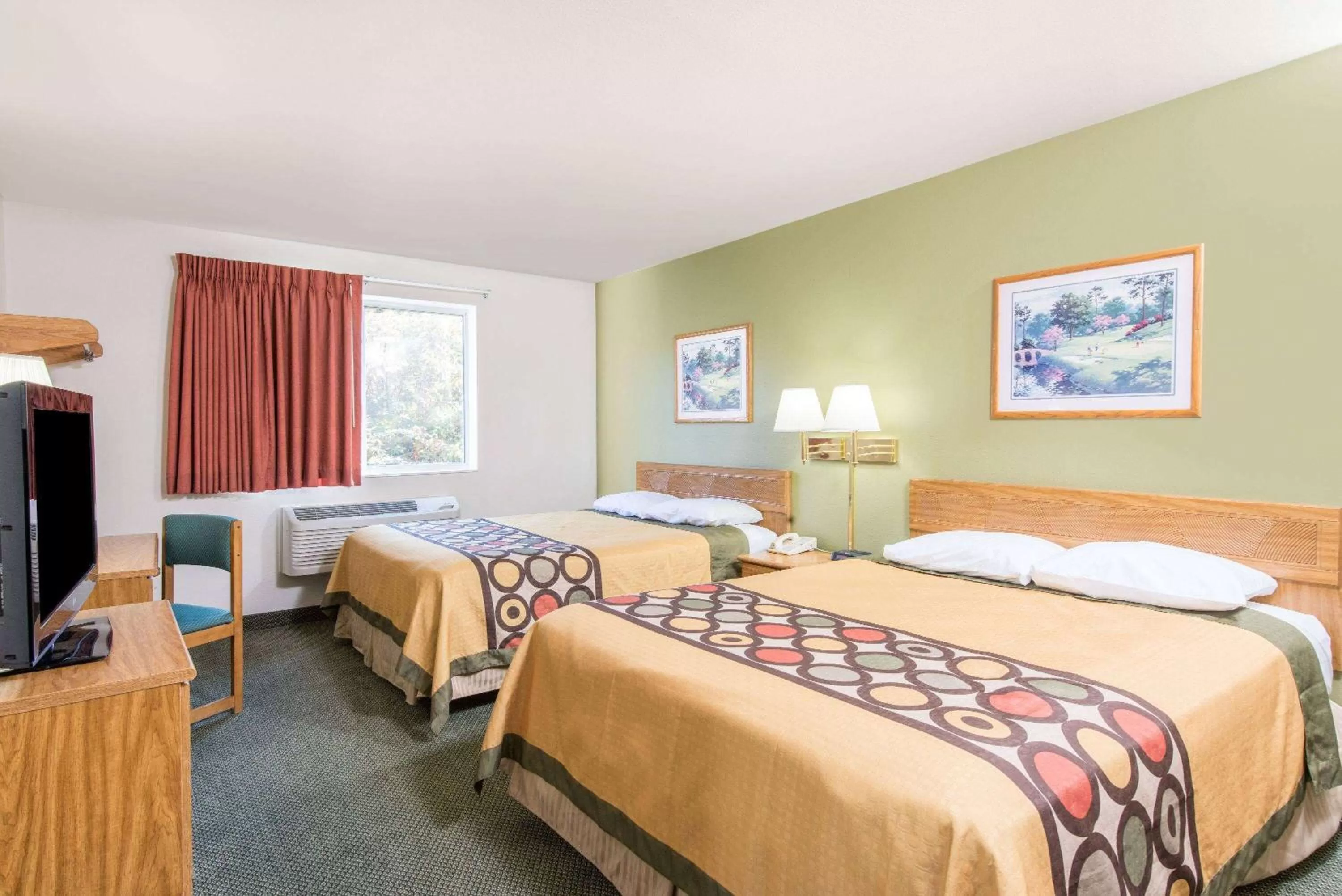 Queen Room with Two Queen Beds - Non-Smoking in Super 8 by Wyndham West Middlesex/Sharon Area