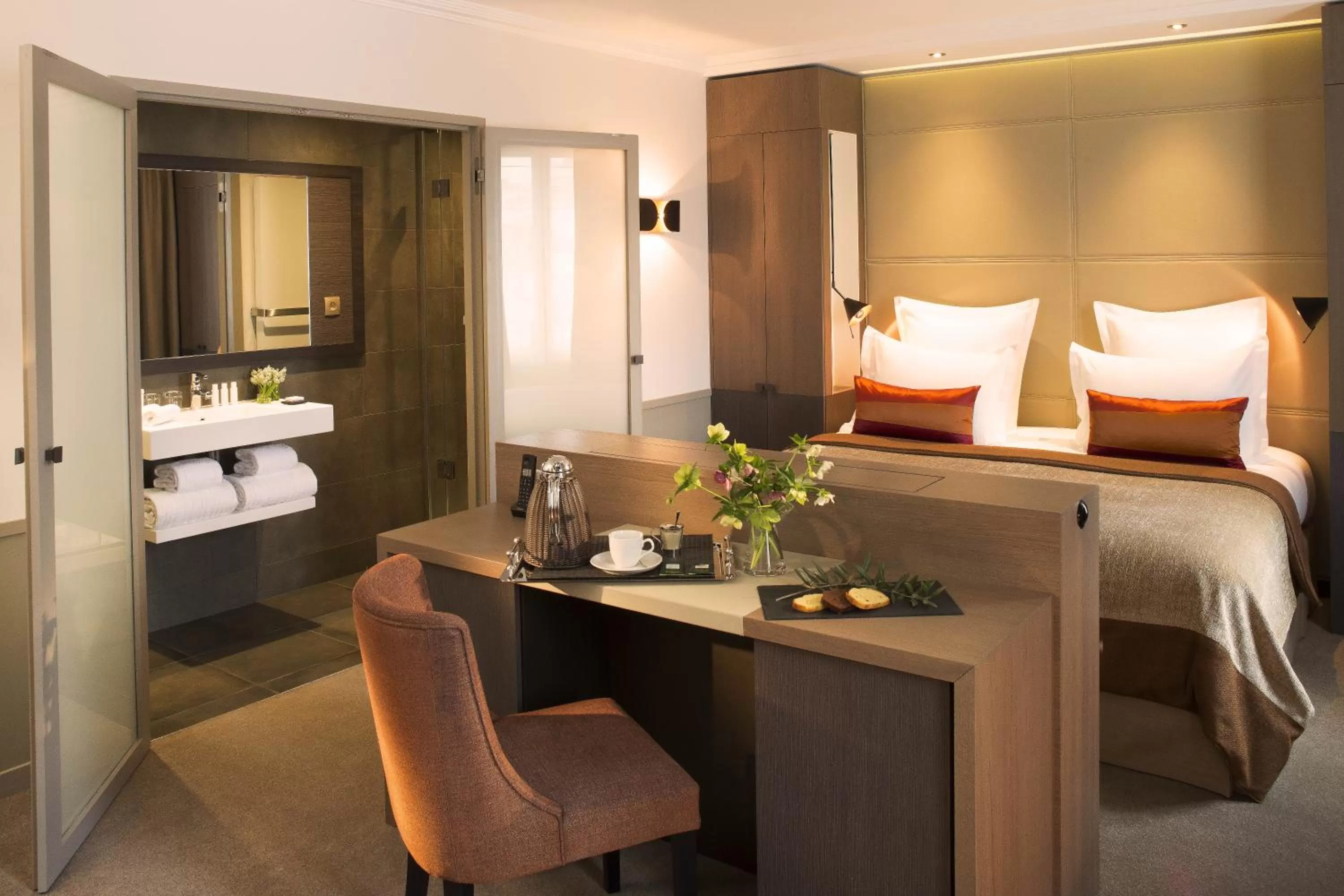 Deluxe Double or Twin Room in Hotel Villa Saxe Eiffel