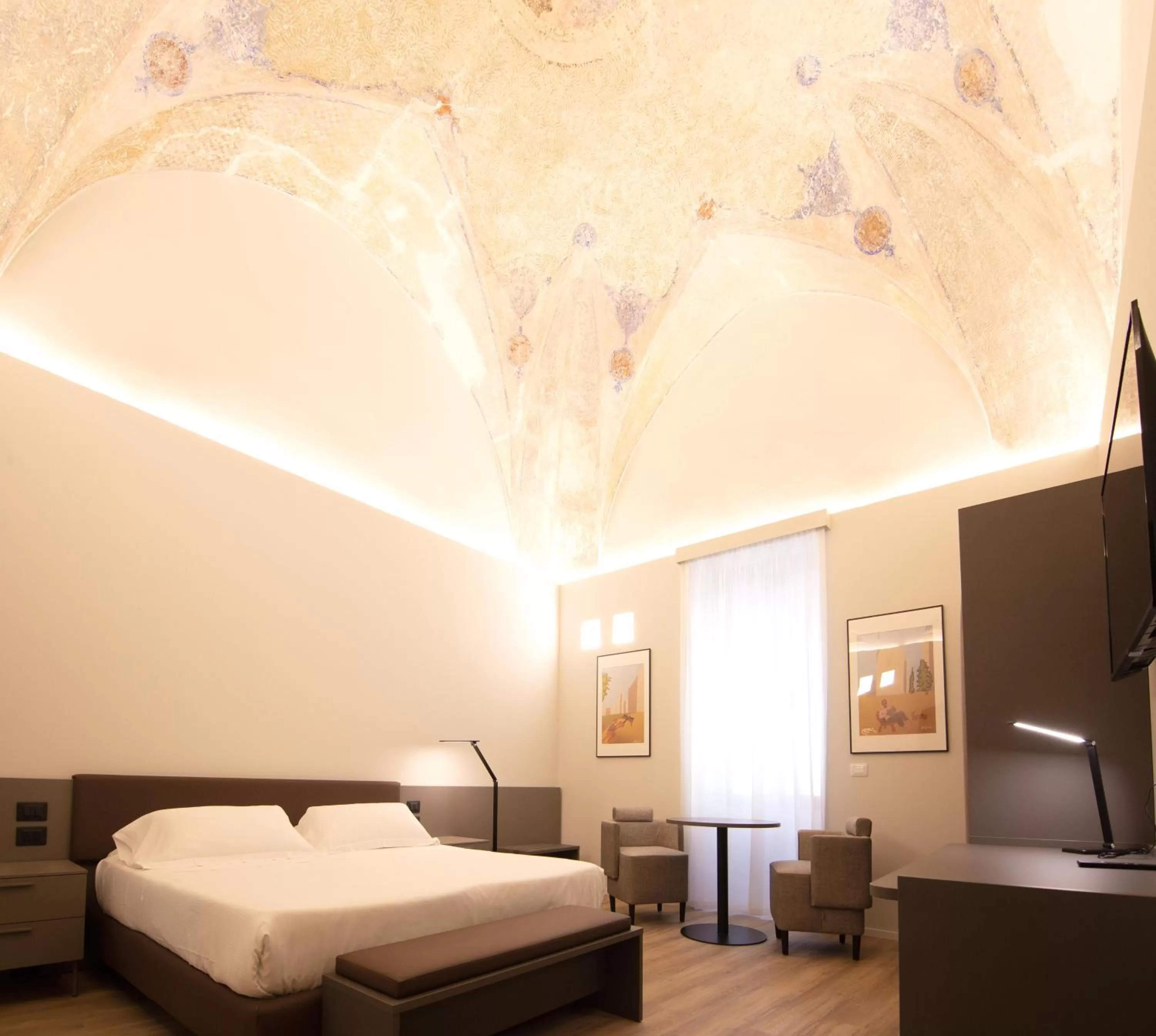 Deluxe Junior Suite in Palazzo Bellocchi - Suites & Apartments