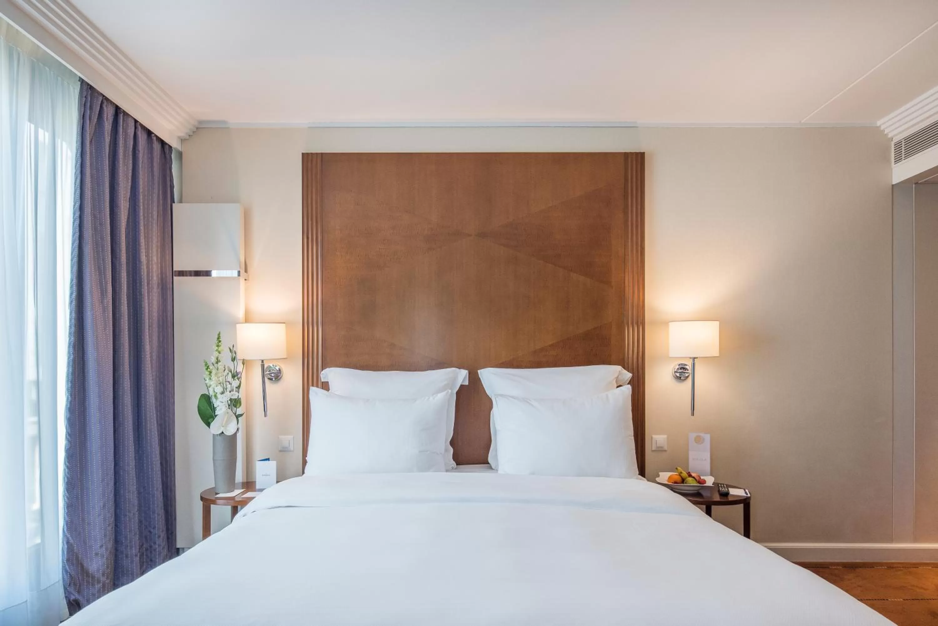 Classic Room in Warwick Geneva