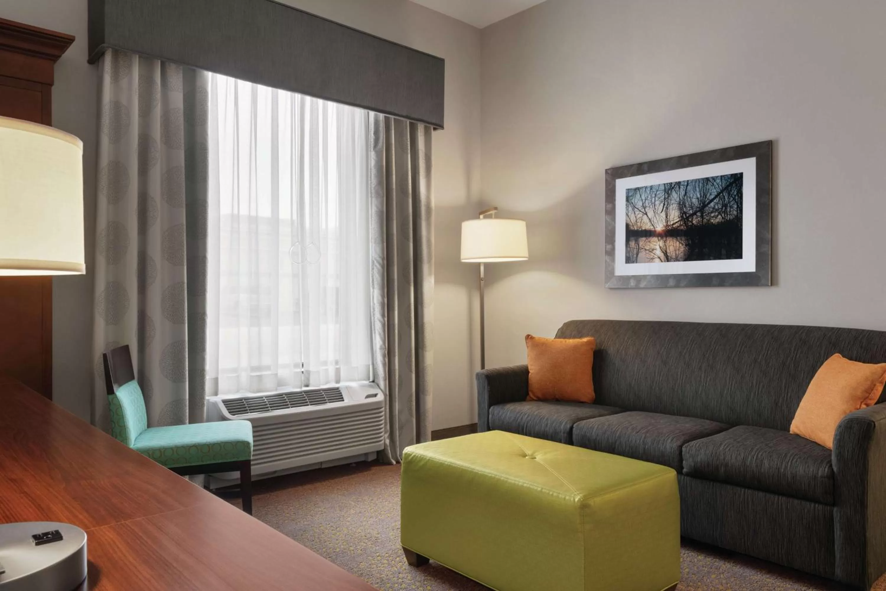 King Studio Suite with Sofa Bed - Hearing Access/Non-Smoking in Hampton Inn & Suites Mishawaka/South Bend at Heritage Square