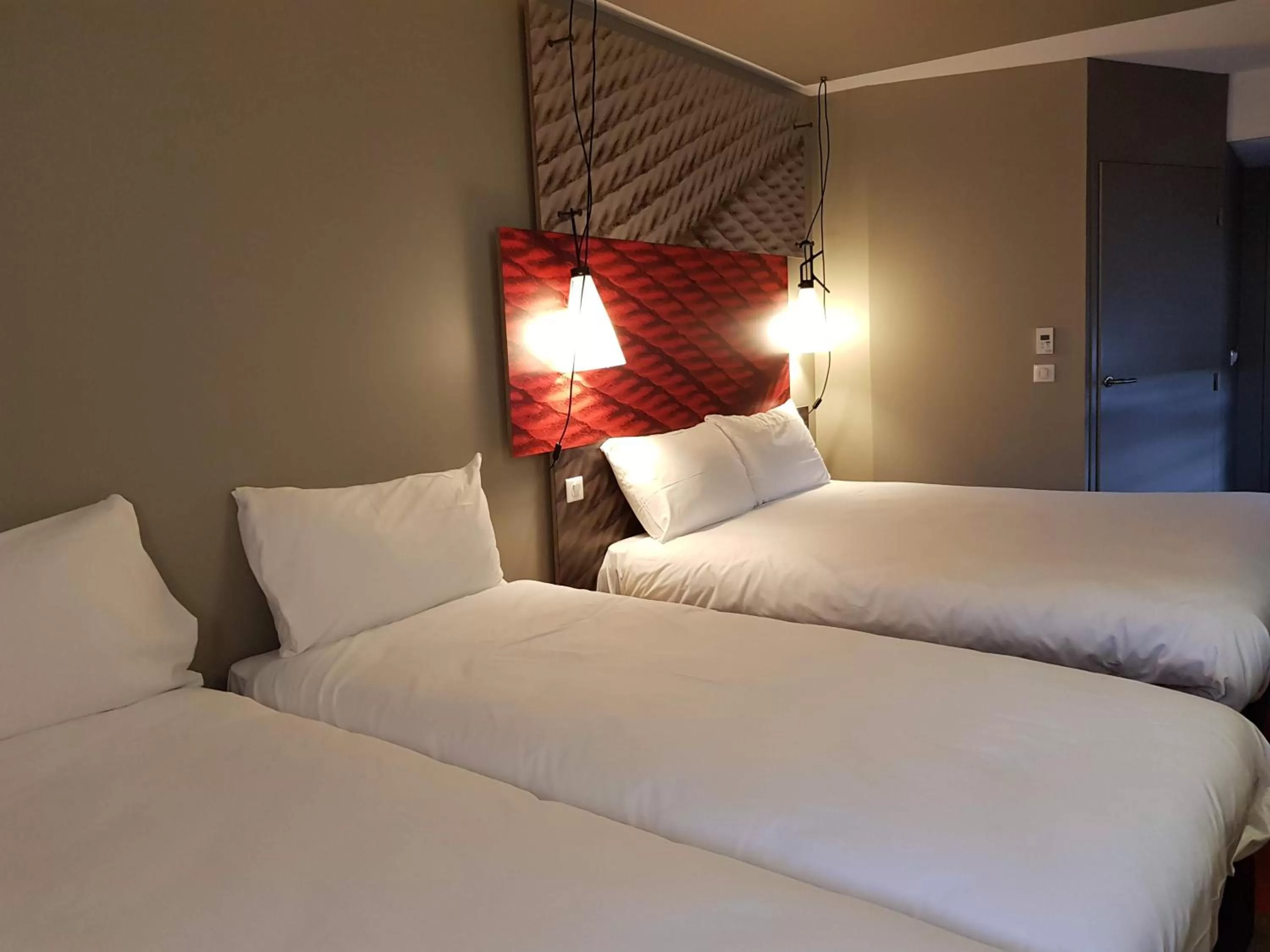 Bed in ibis Cahors