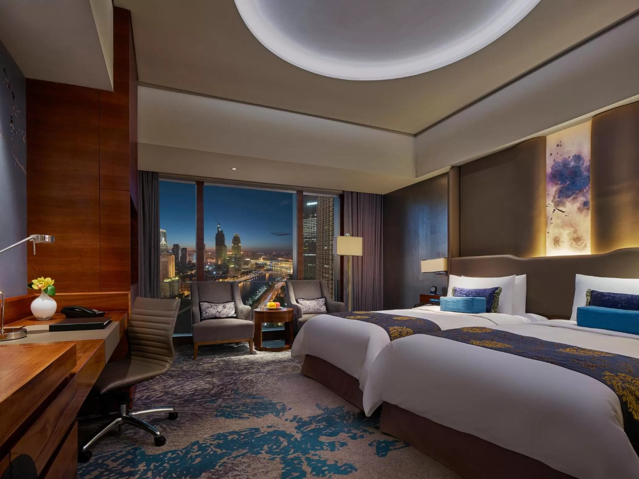 Deluxe Twin Room with River View in Shangri-La Tianjin