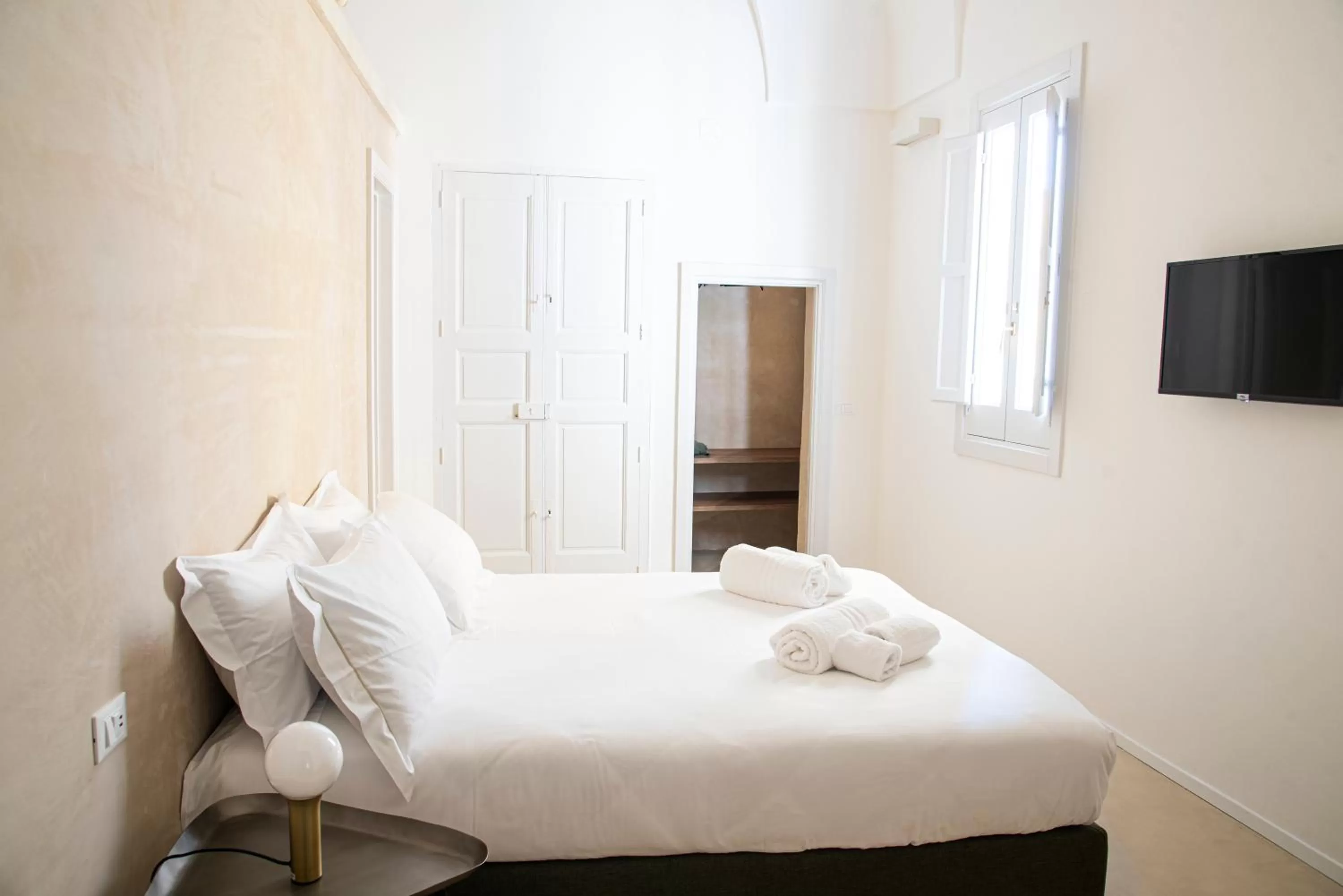 Standard Double Room in Palazzo Garibaldi - Luxury Suites