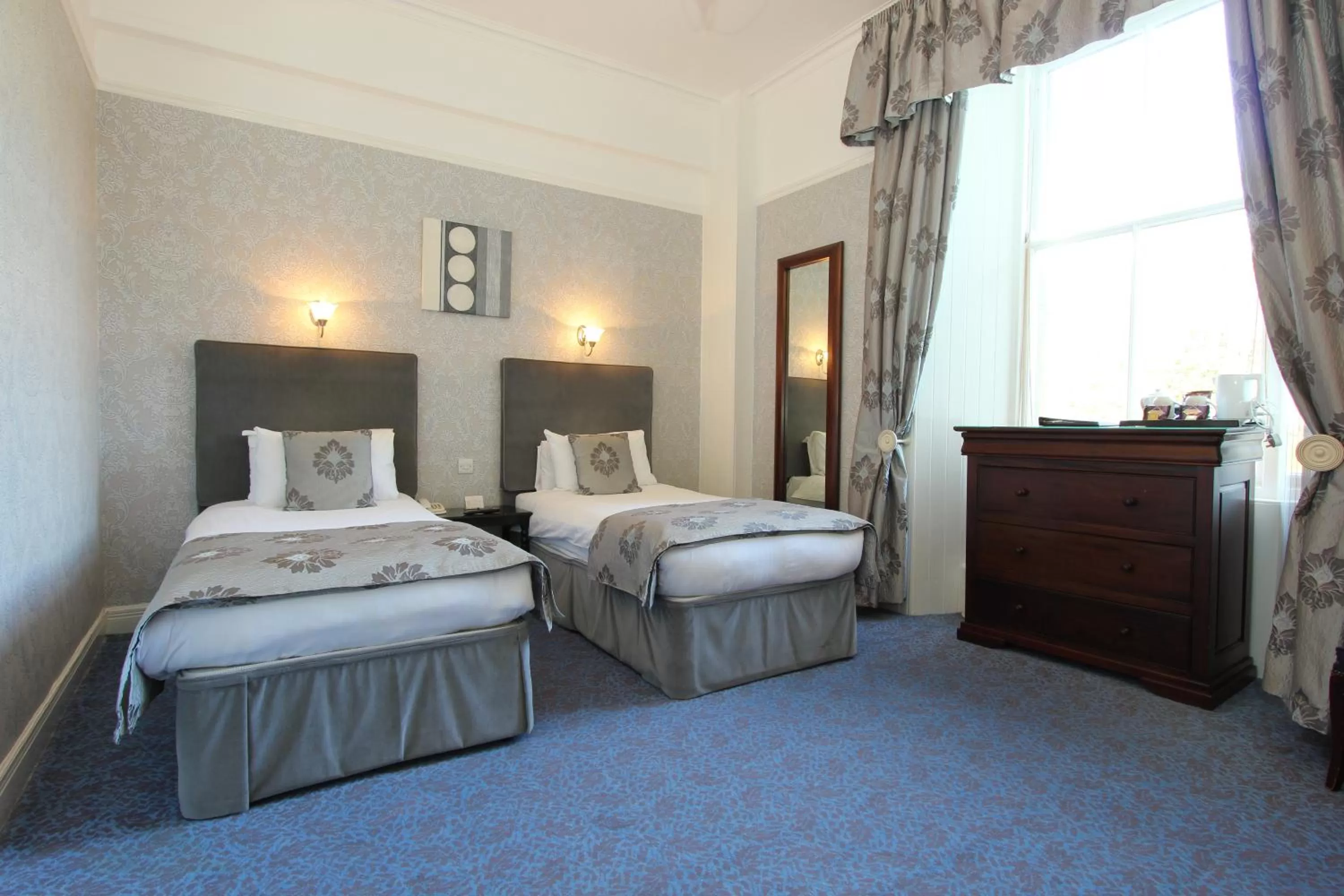 Twin Room with Valley View in The Atholl Palace