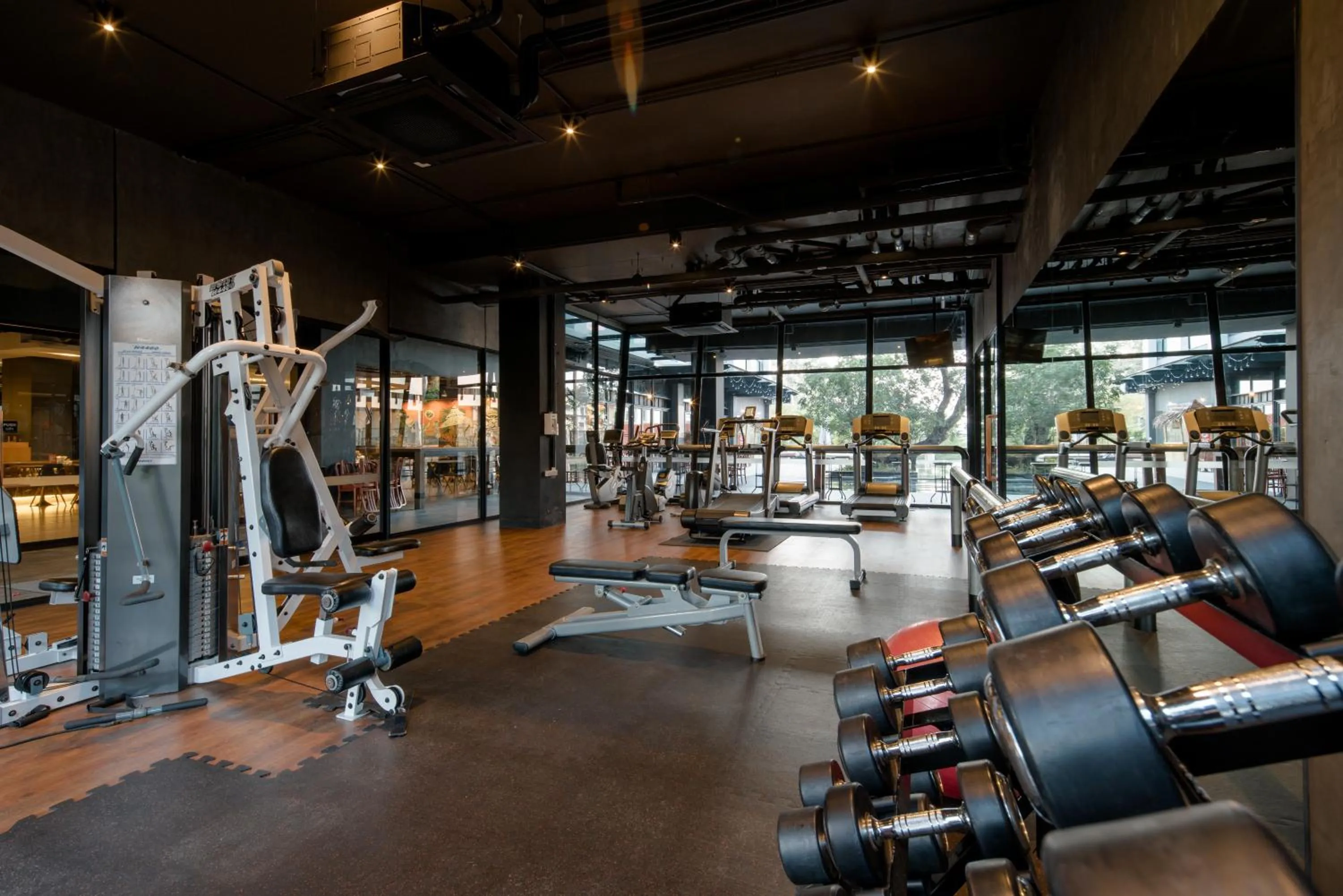Fitness centre/facilities in DARA Hotel