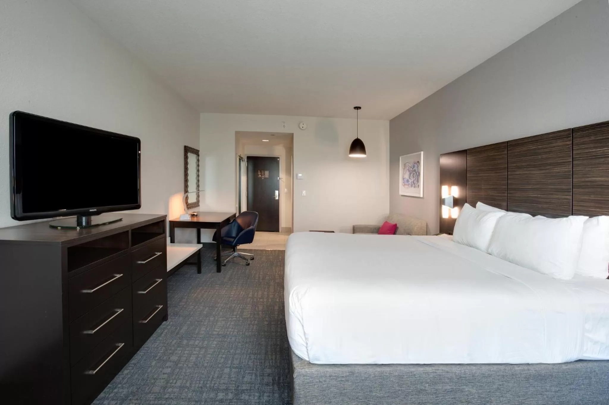 Premium King Room in Crowne Plaza Hotel & Resorts Fort Lauderdale Airport/ Cruise by IHG