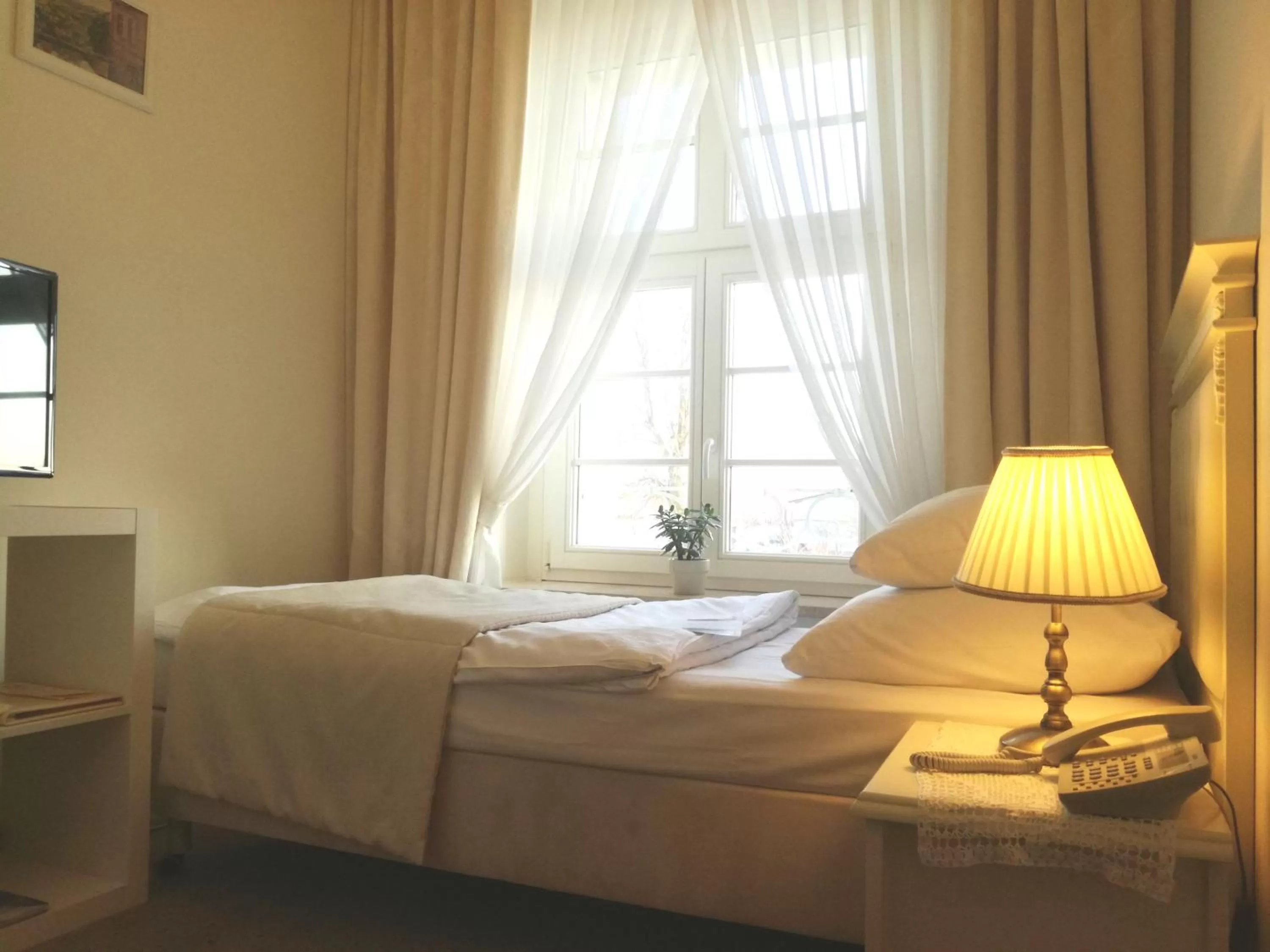 Single Room in Hotel SPA Akacjowy Dwór