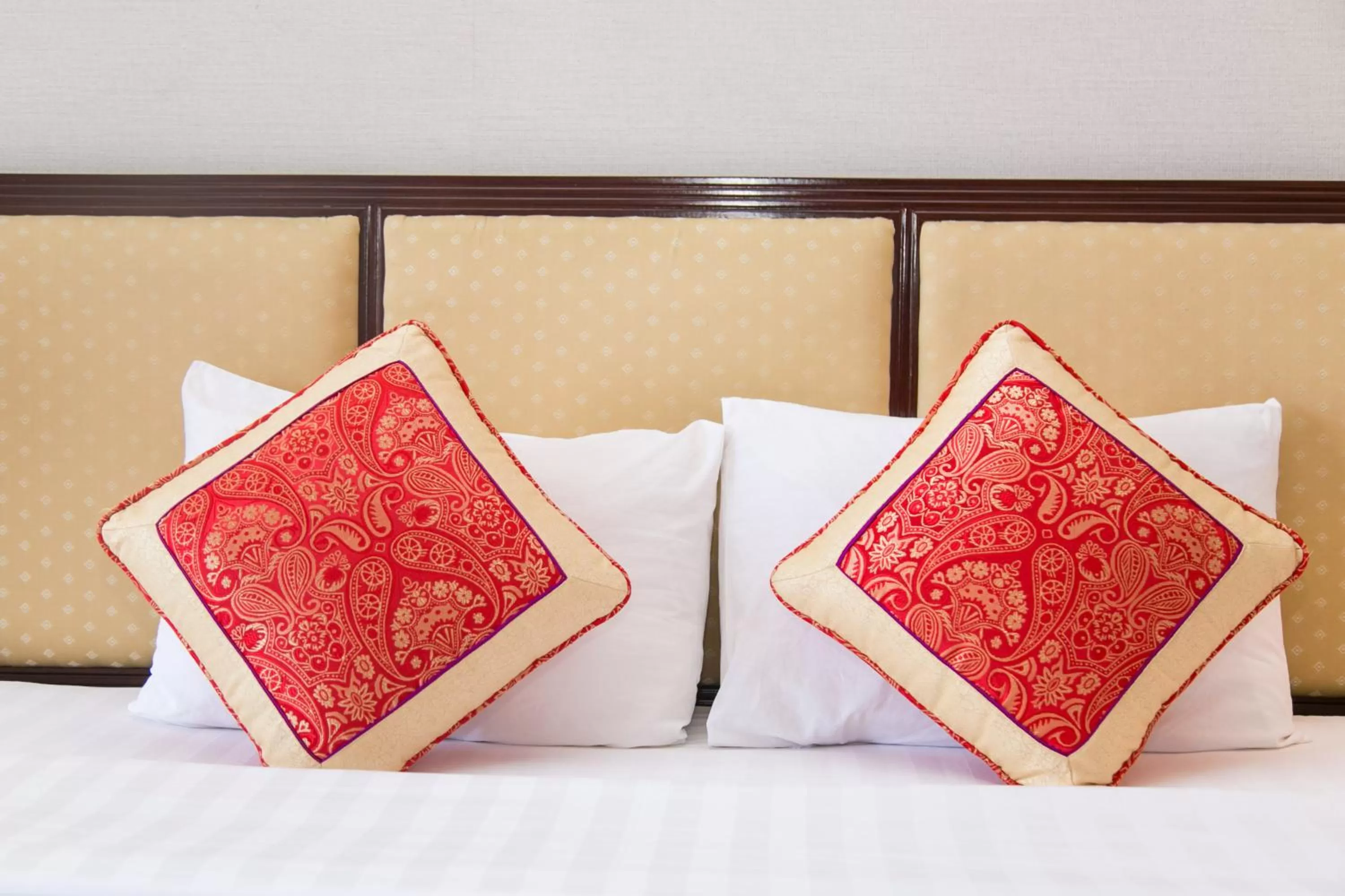 Deluxe Seaview Double in Seagull Hotel