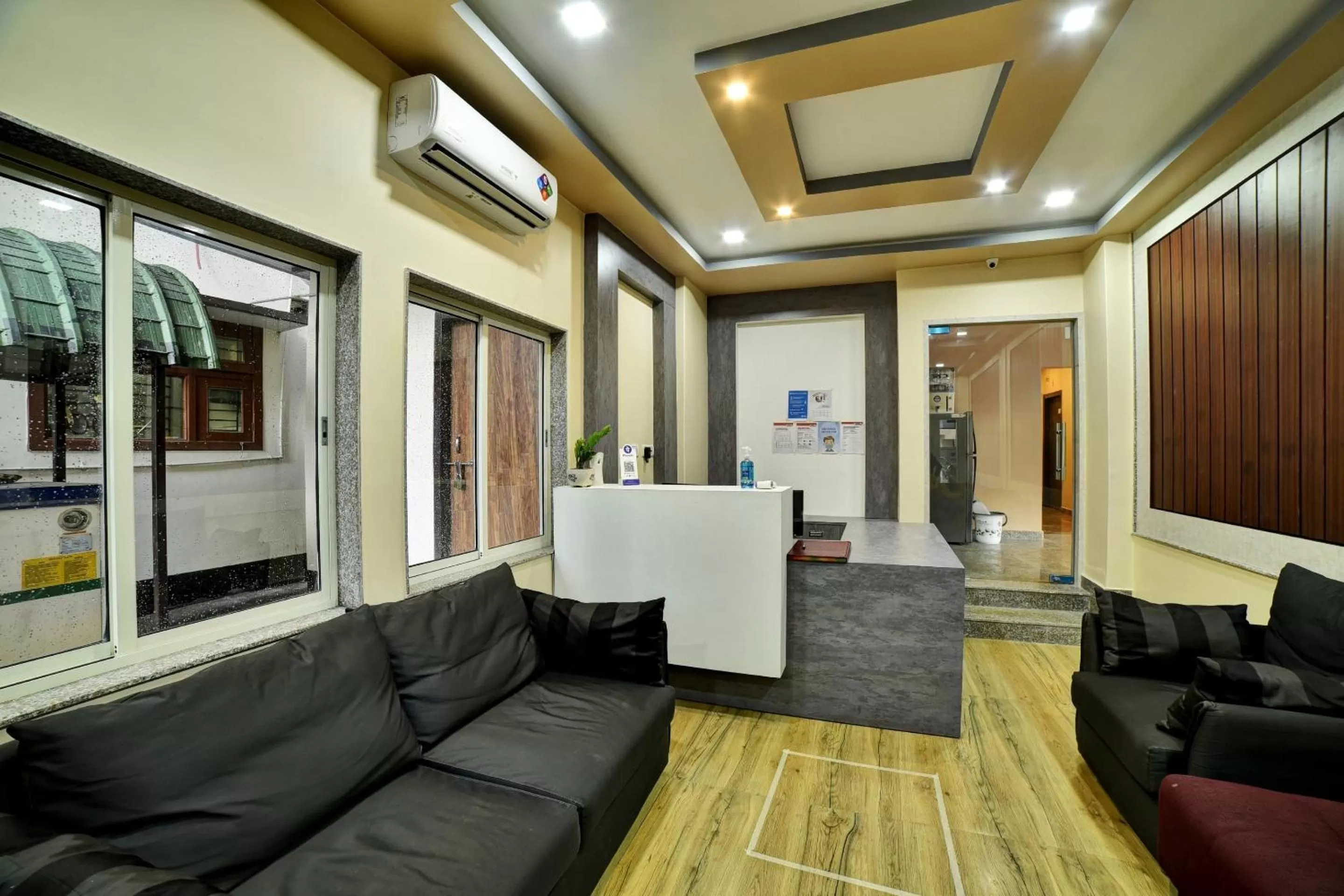 Super Townhouse Beltola Tiniali Formerly Hotel Pratishtha