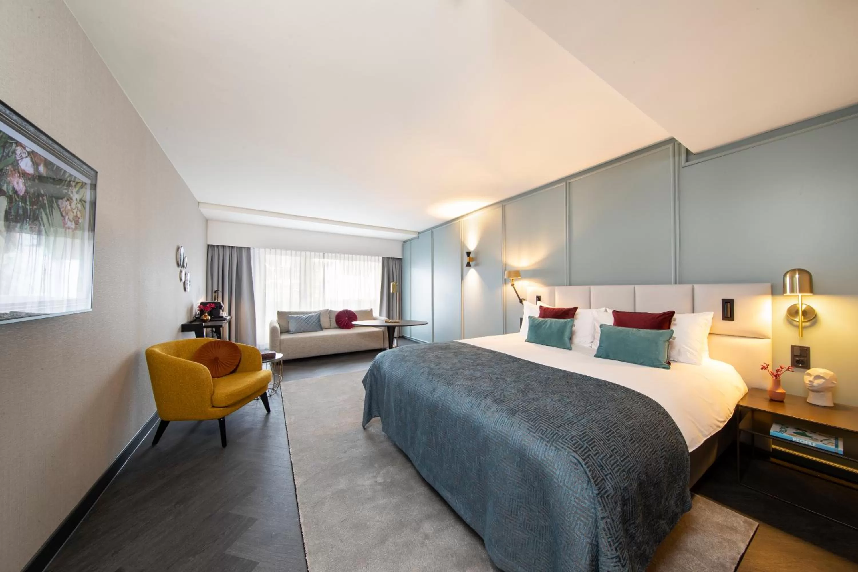 Family Room with Balcony in Bilderberg Hotel De Keizerskroon