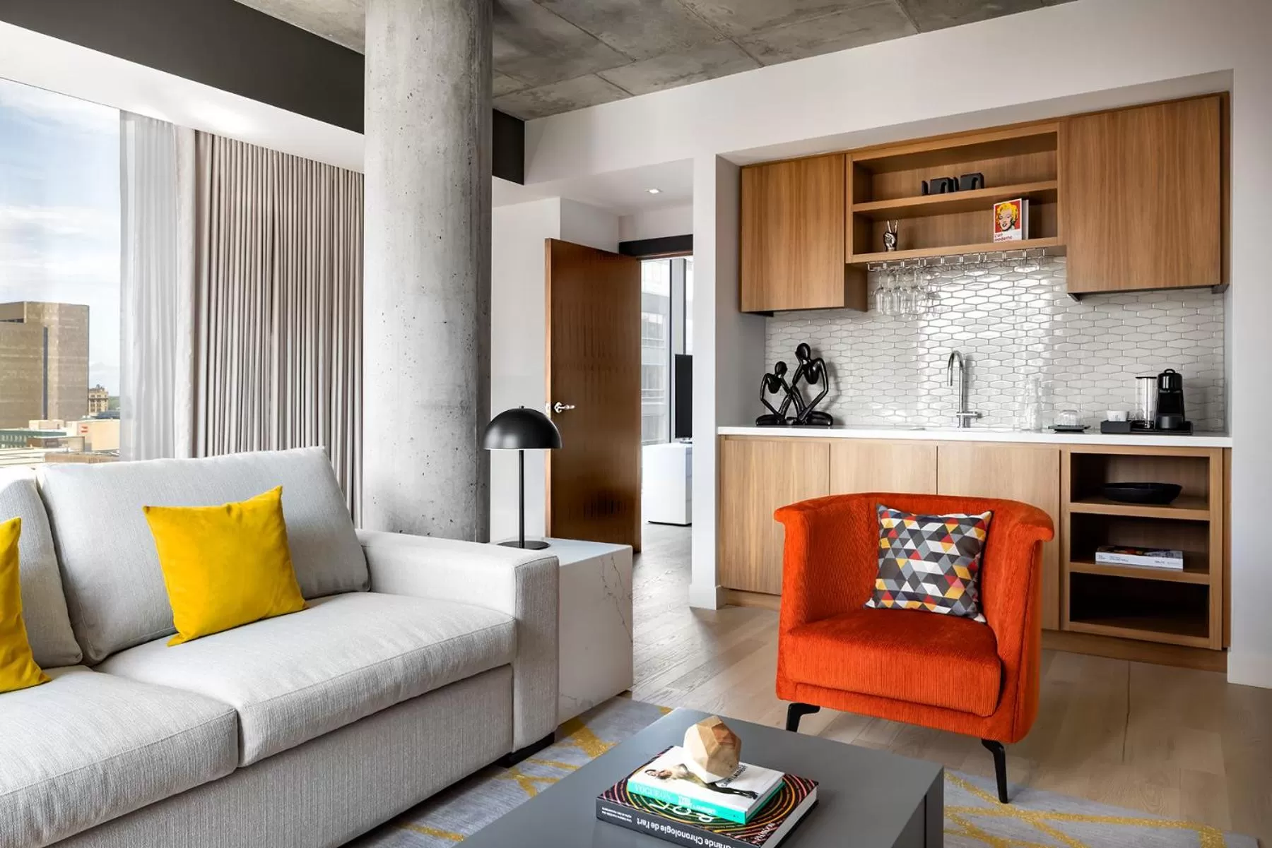 Suite with 1 King in Humaniti Hotel Montreal, Autograph Collection