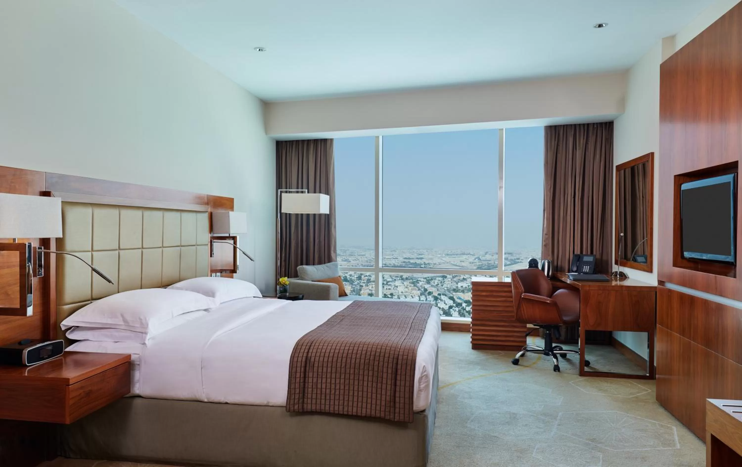 Premium King Room - Club Lounge Access in InterContinental Doha The City by IHG