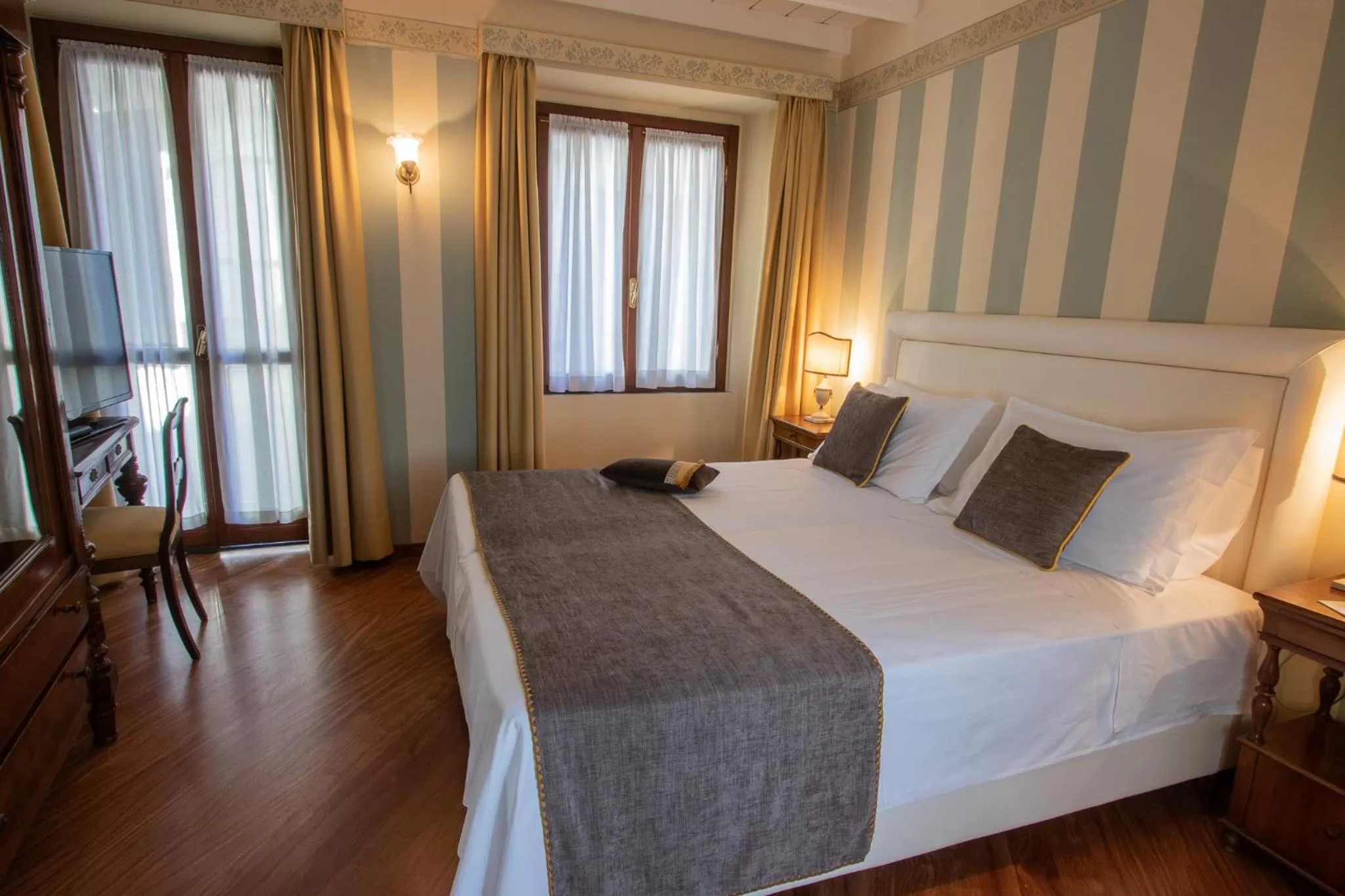 Deluxe Double or Twin Room in Albergo Le Due Corti