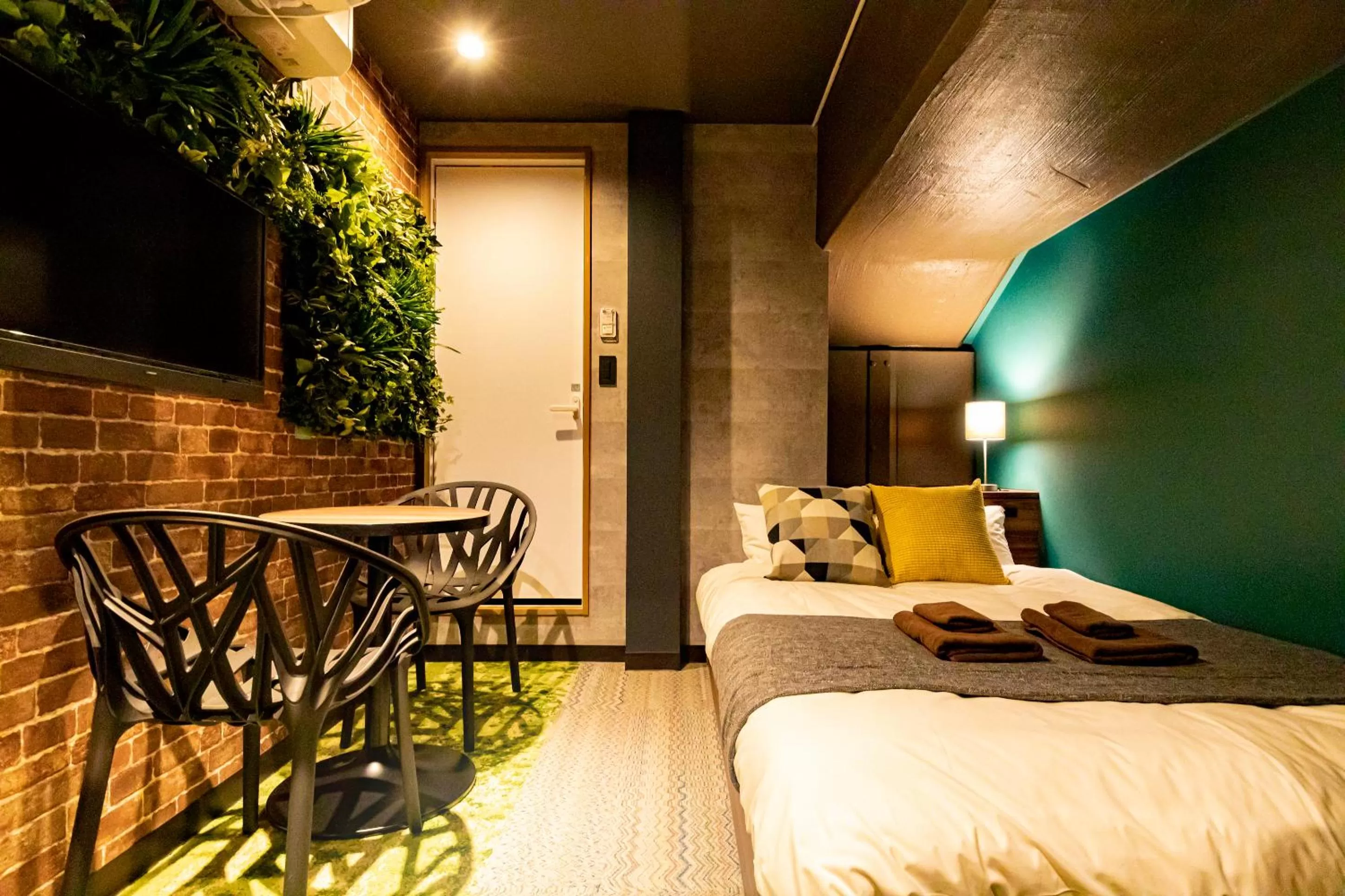 Double Room B in UNDER RAILWAY HOTEL AKIHABARA