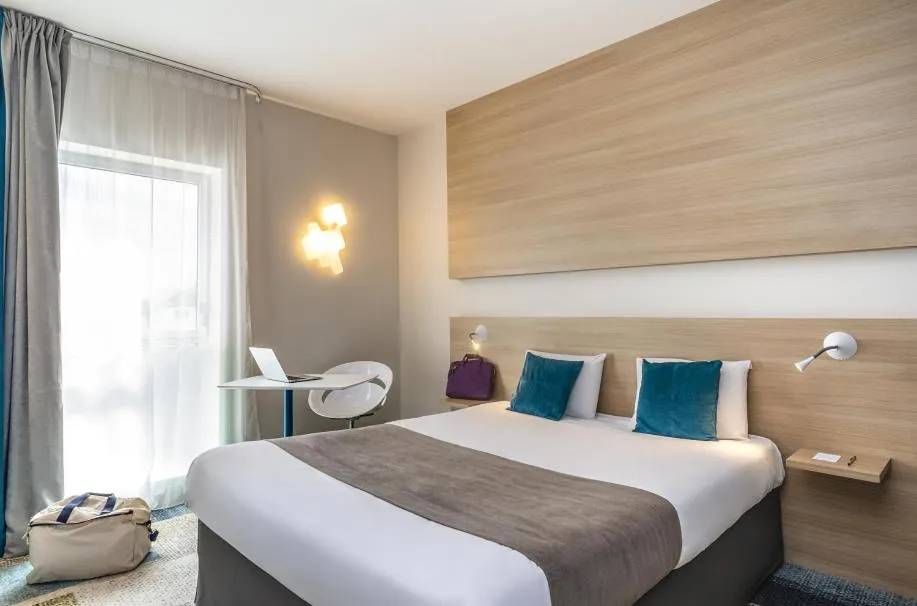 Superior Double Room in Kyriad Le Mans Est