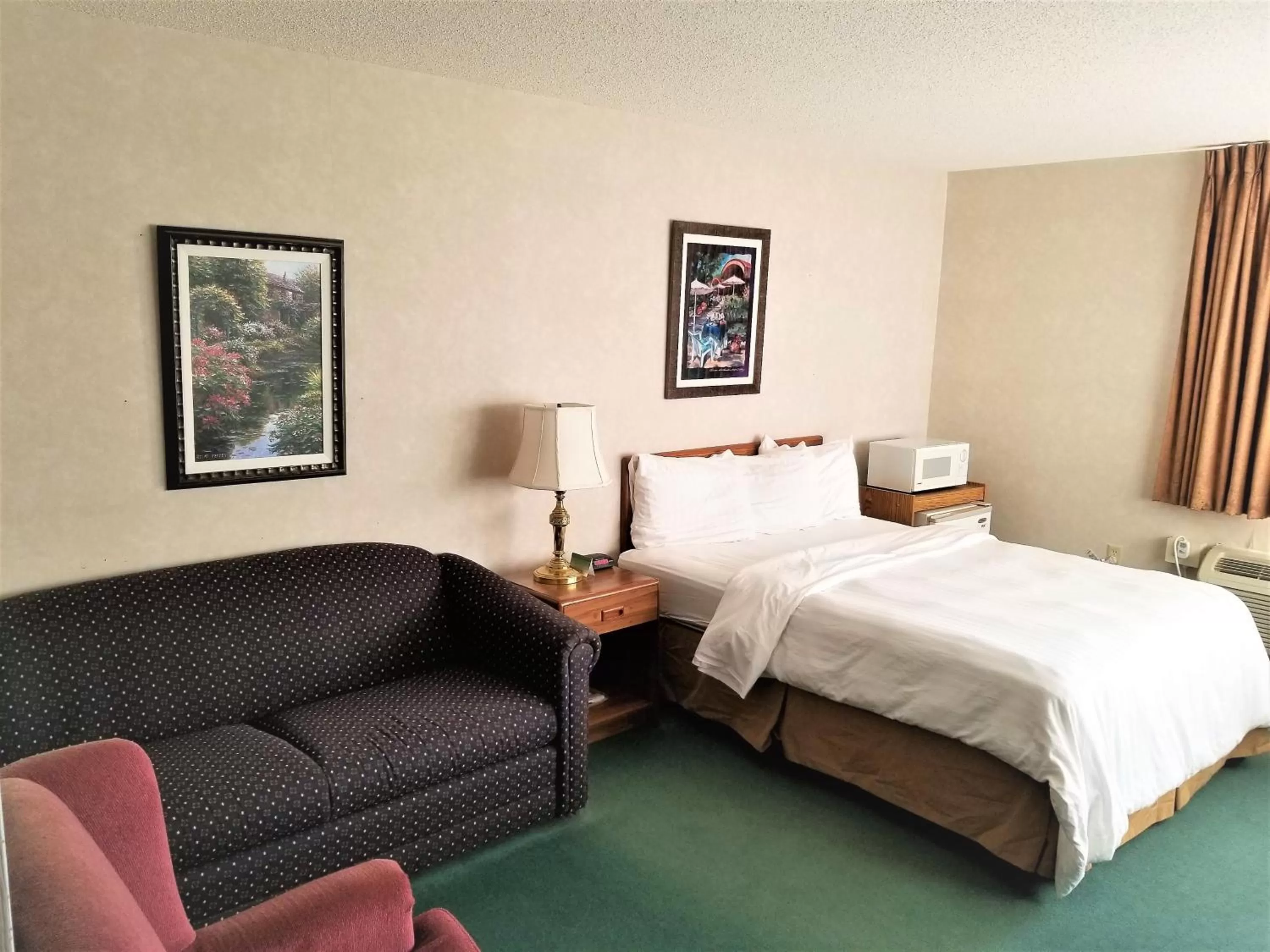 Standard Queen Room in Abby Inn