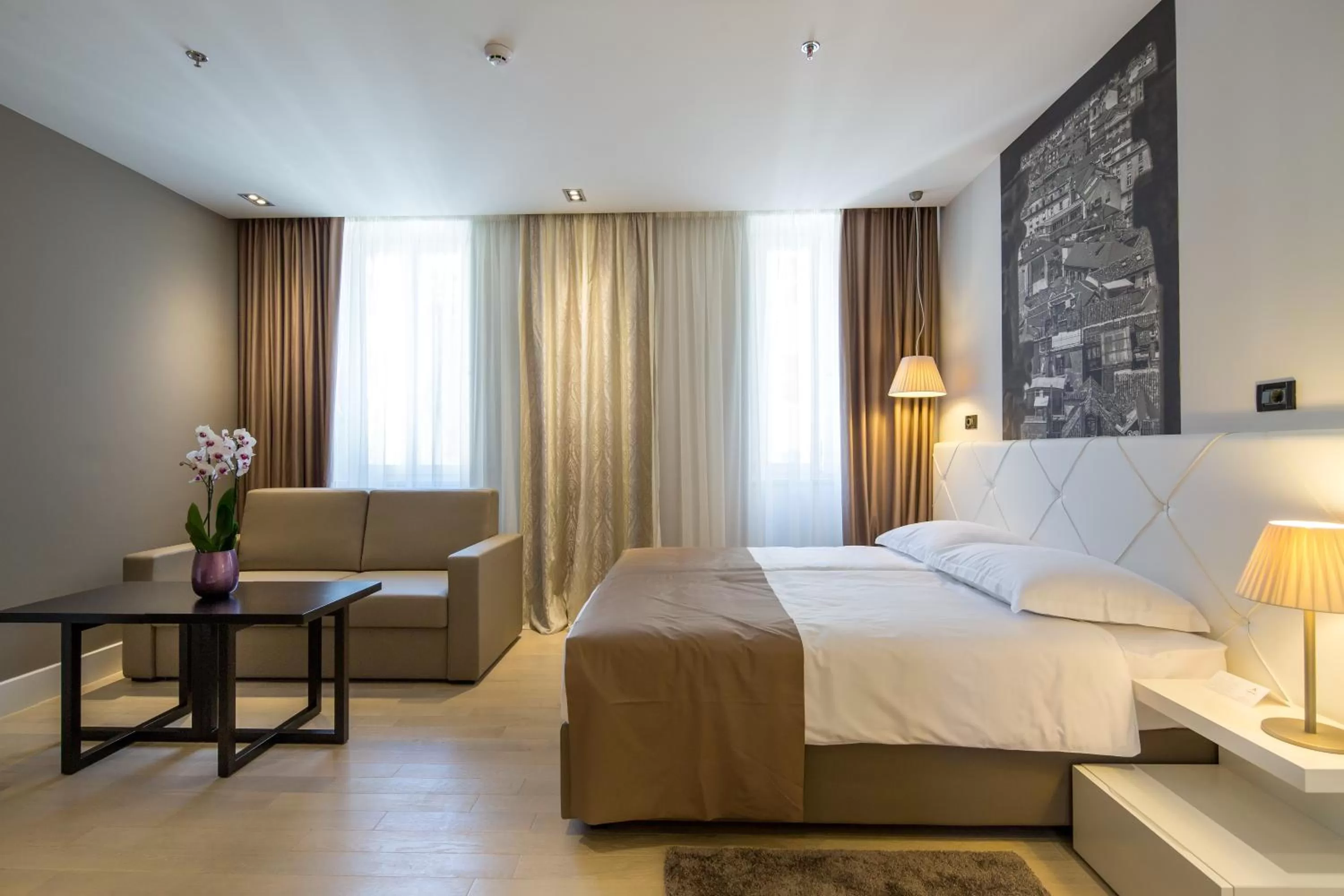 Deluxe Double or Twin Room in Cornaro Hotel