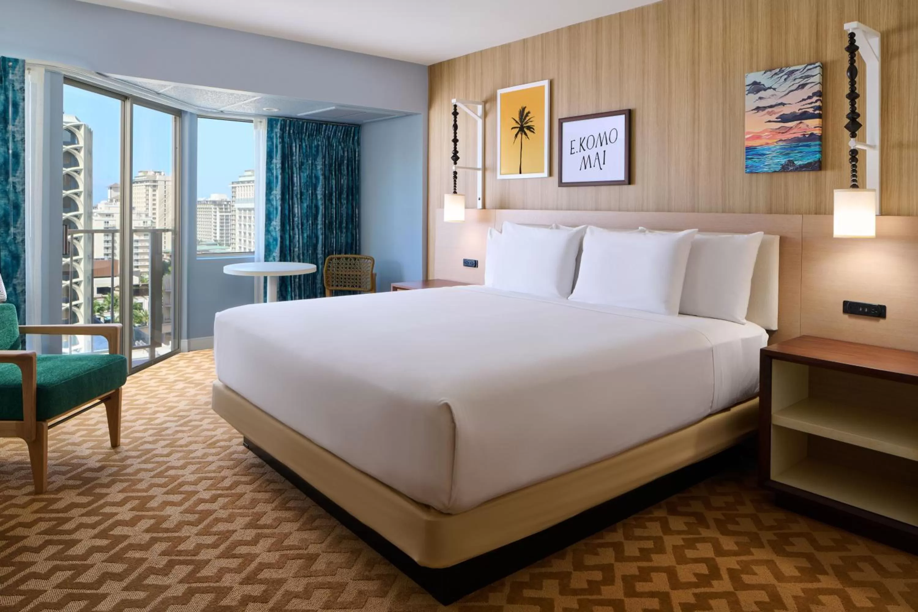 Partial Ocean View King in Waikiki Malia