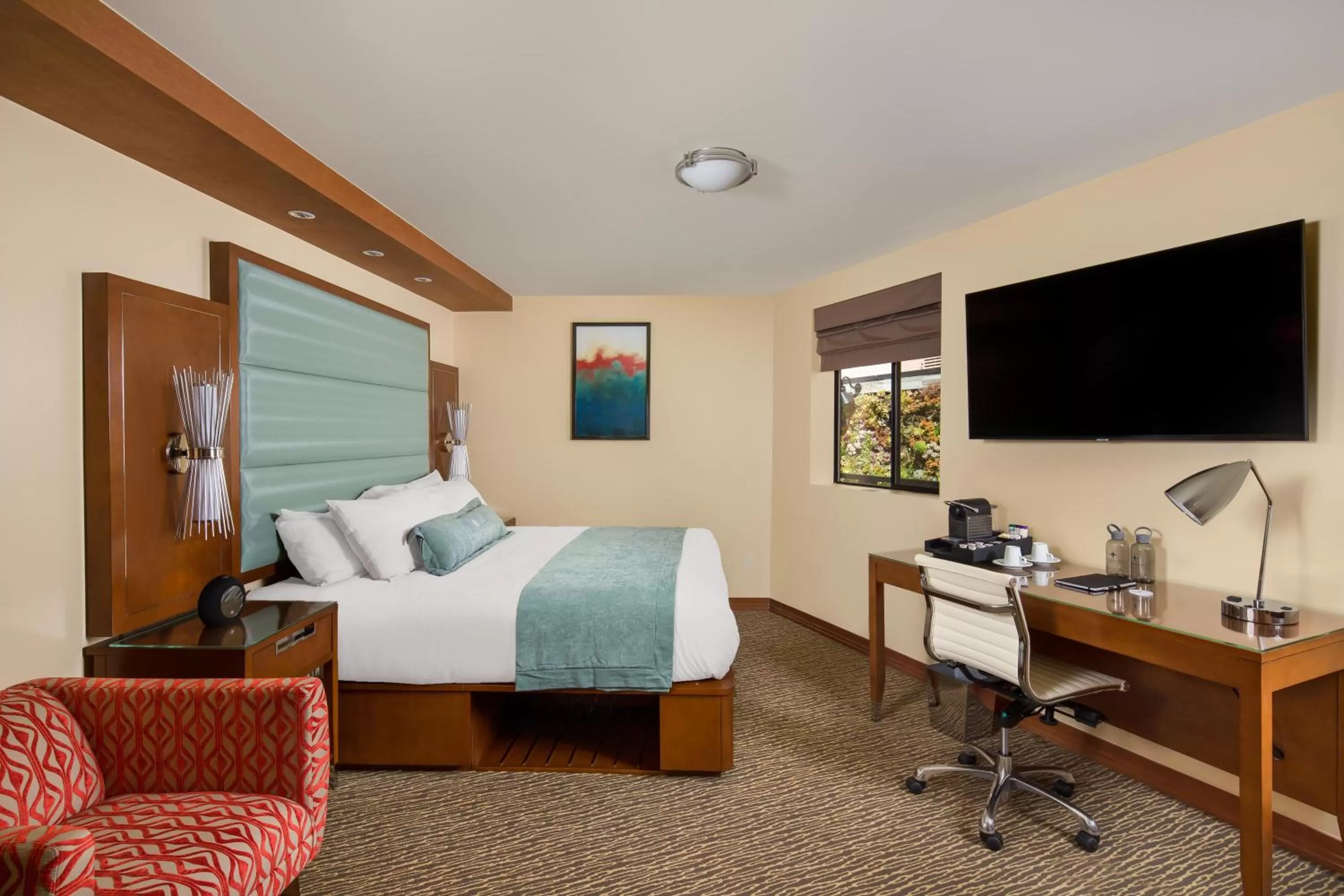 Studio in Cormorant Boutique Hotel