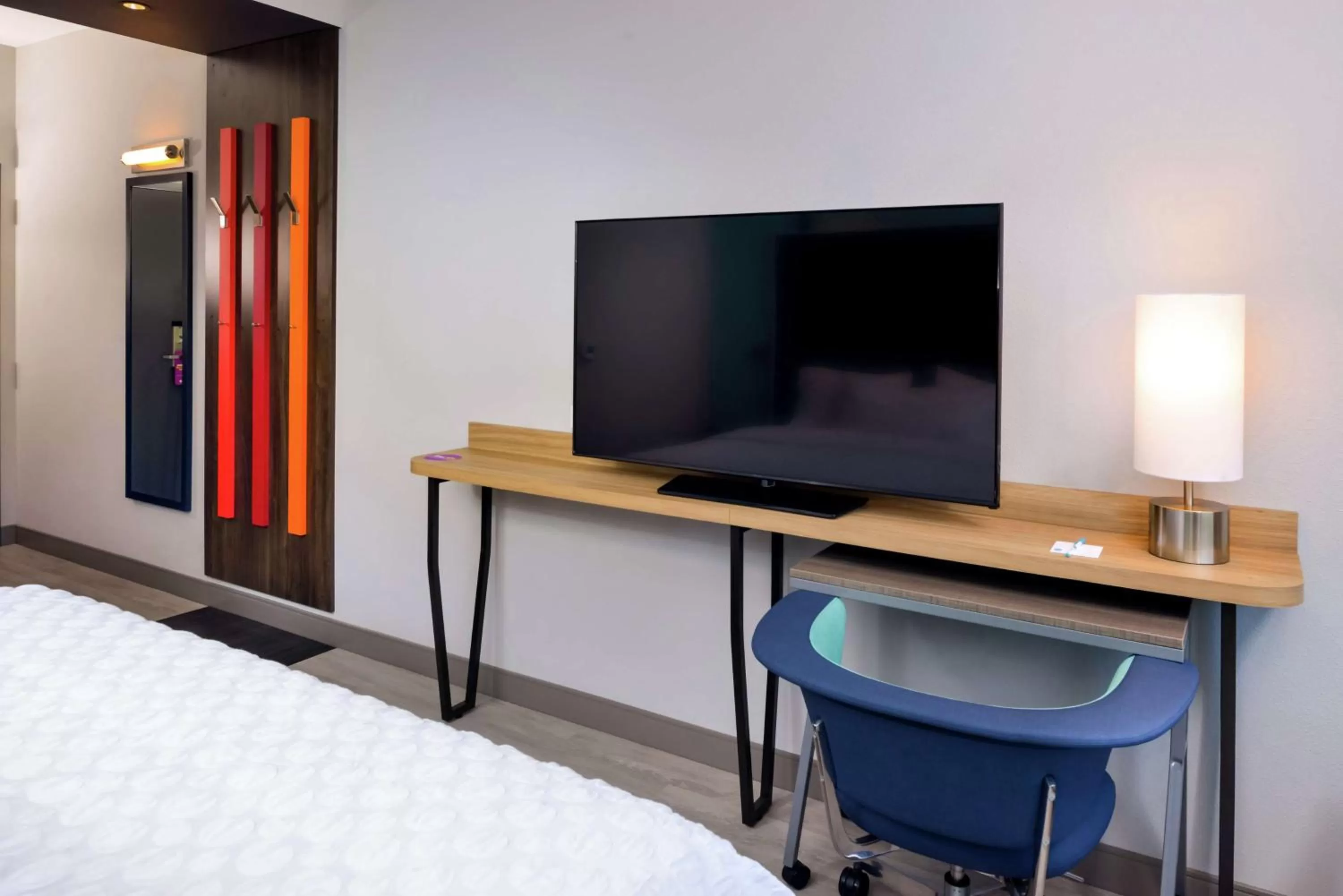 King Room - Hearing Accessible in Tru By Hilton Staunton