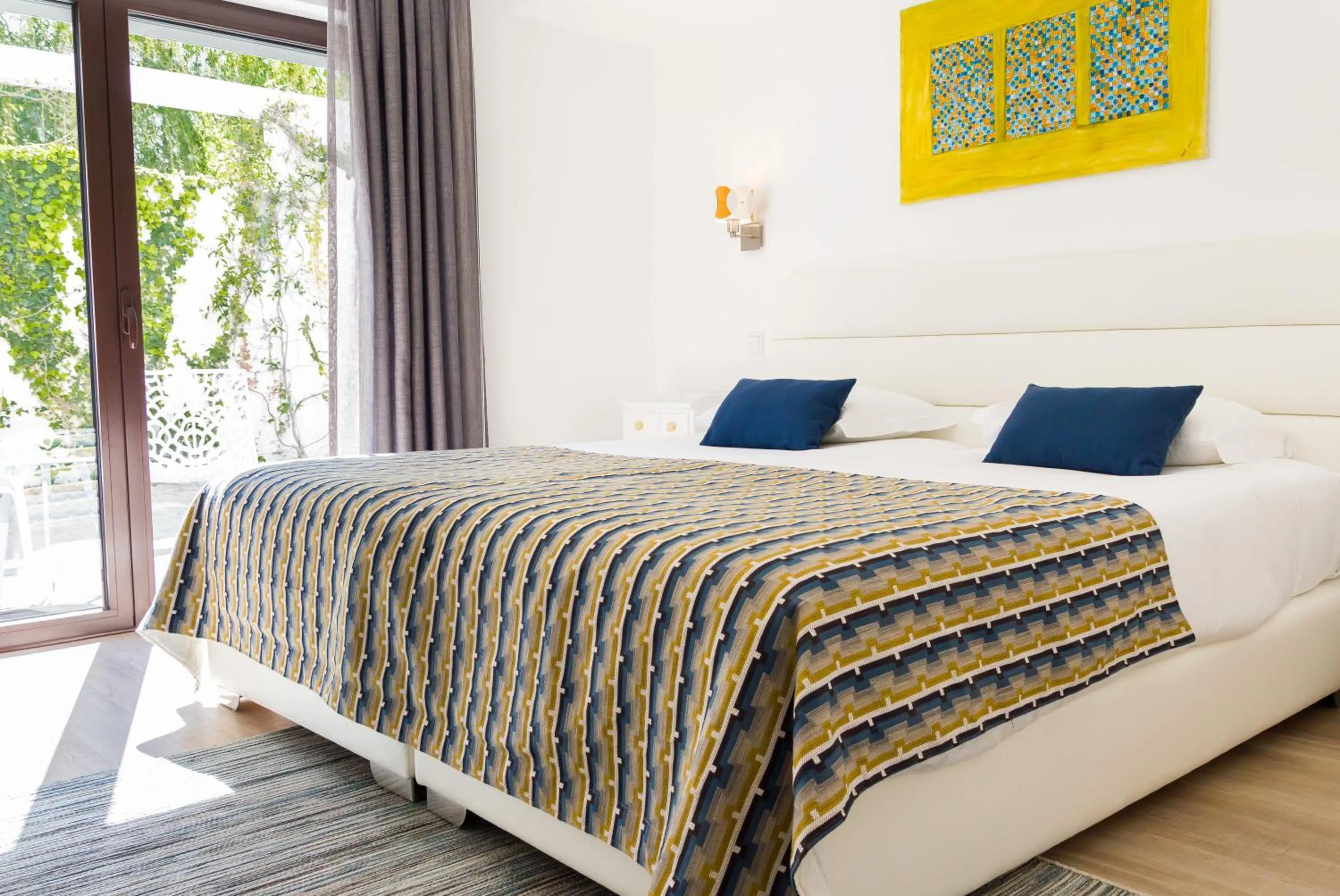 Standard Double or Twin Room in Boutique Hotel Casa do Outeiro - Arts & Crafts