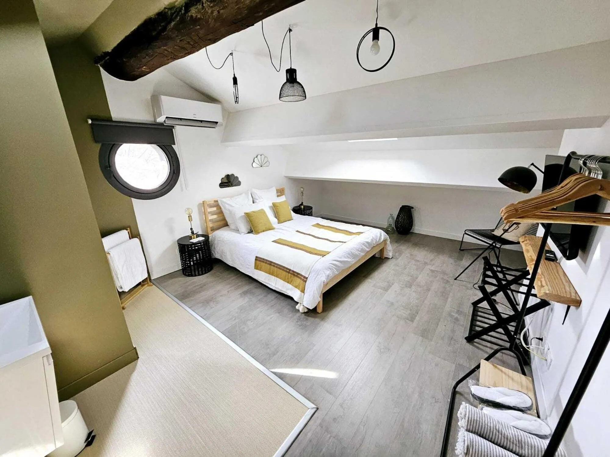 Deluxe Apartment in La Maison Grivolas Appartements et Maison d'hôtes