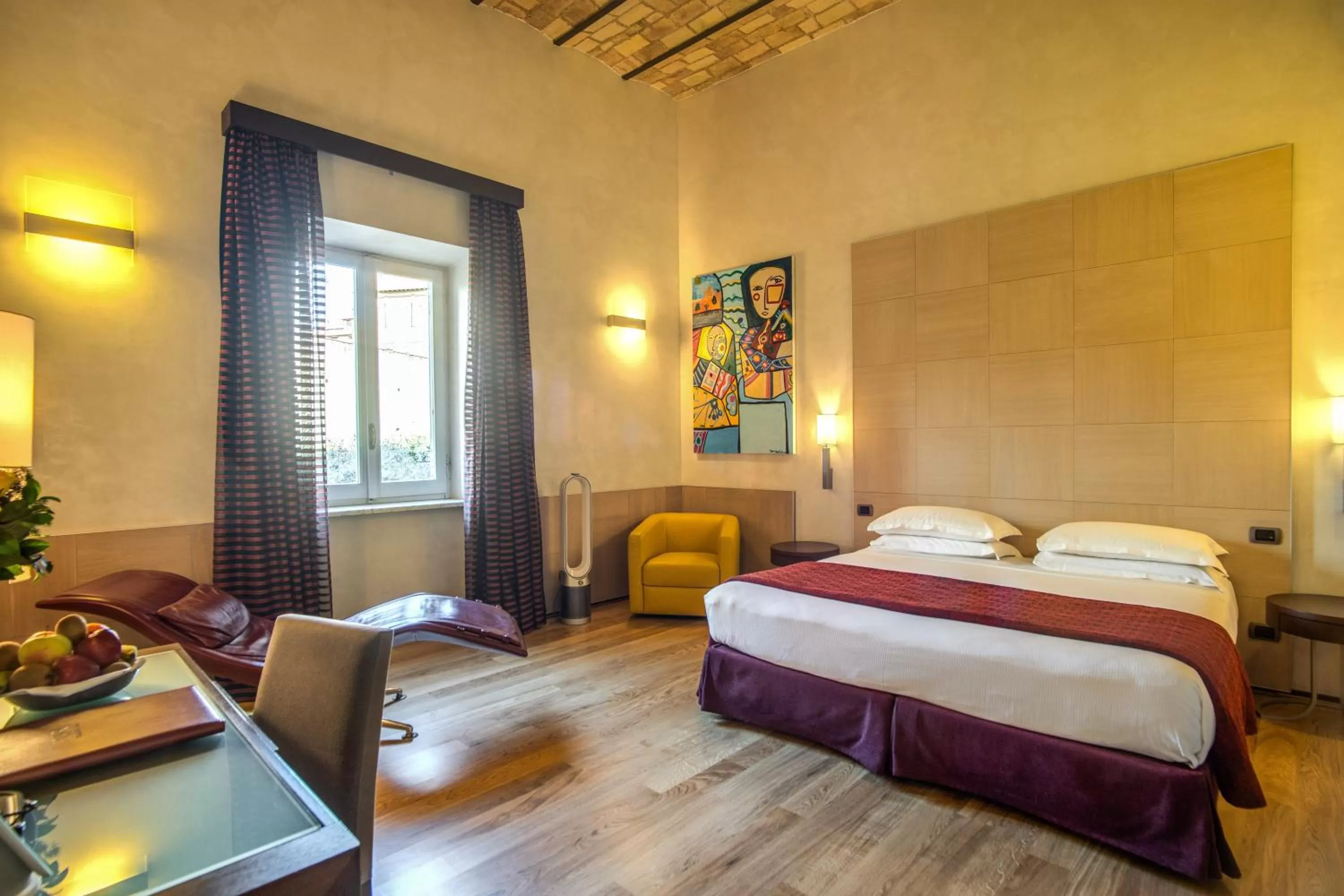 Photo of the whole room, Bed in Kolbe Hotel Rome