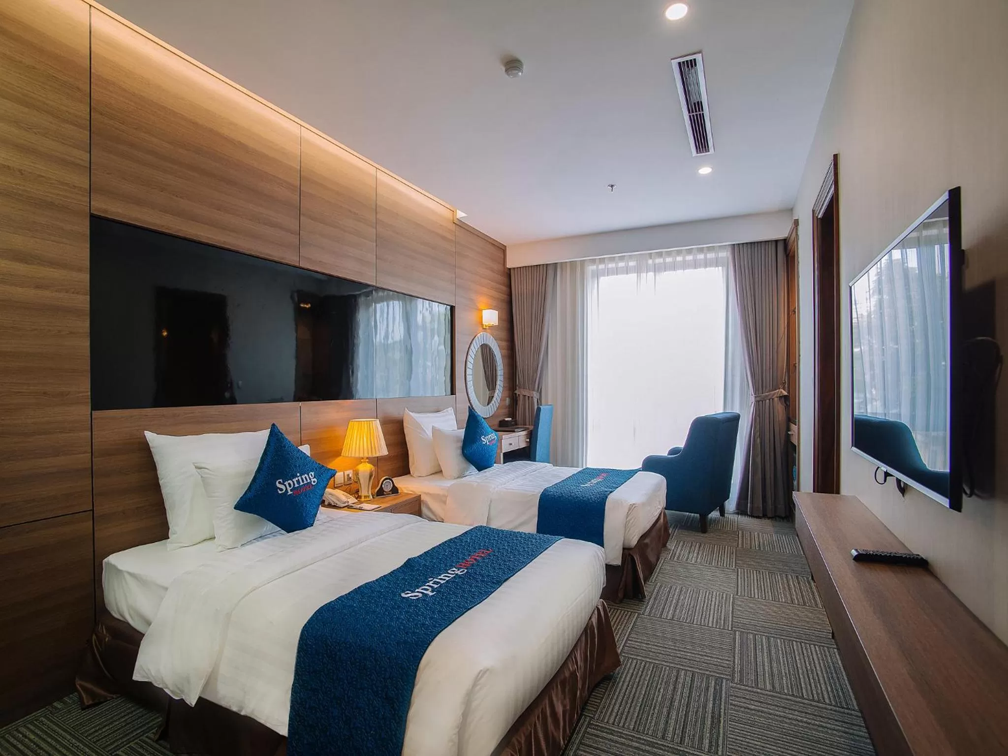 Bedroom, Bed in Spring Hotel Hanoi