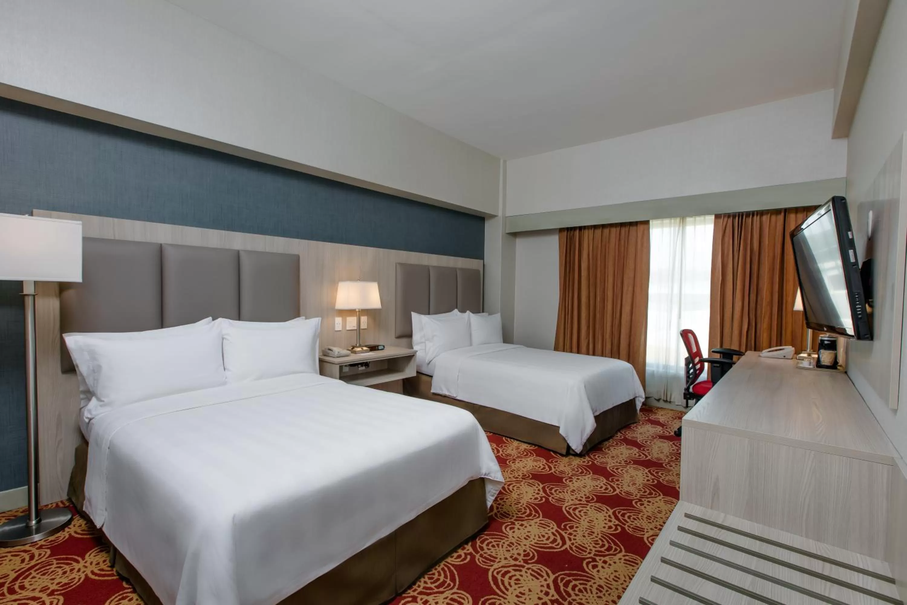 Standard Double Room with Two Double Beds - single occupancy - Top Floor in Holiday Inn Convention Center by IHG