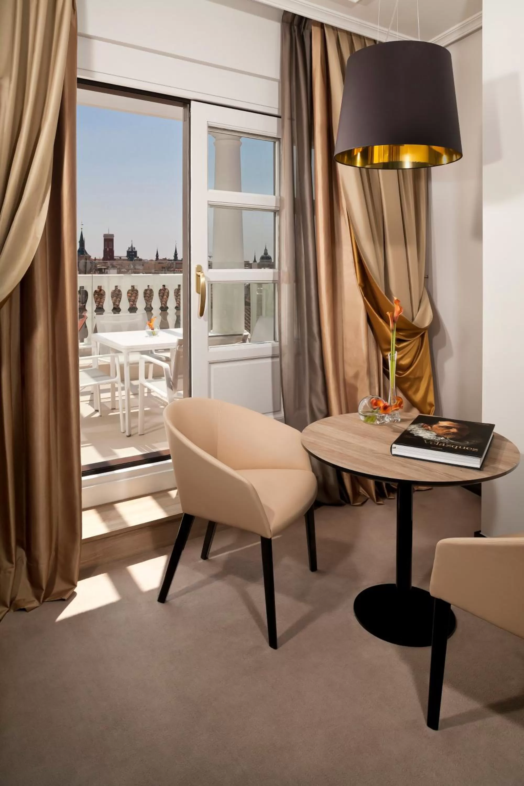 Seating area in Palacio de los Duques Gran Meliá - The Leading Hotels of the World