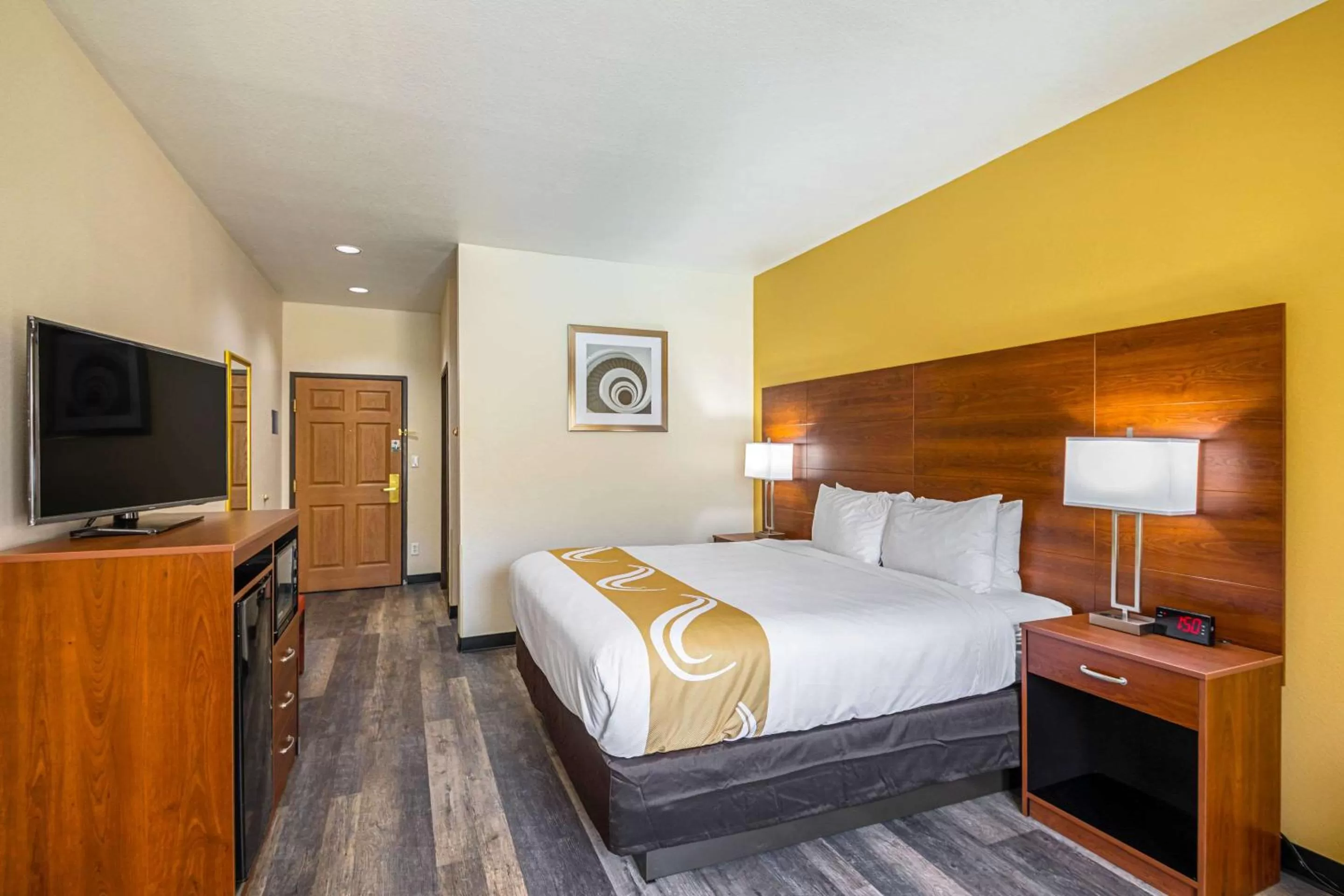 King Room - Non-Smoking in Quality Inn & Suites Lampasas