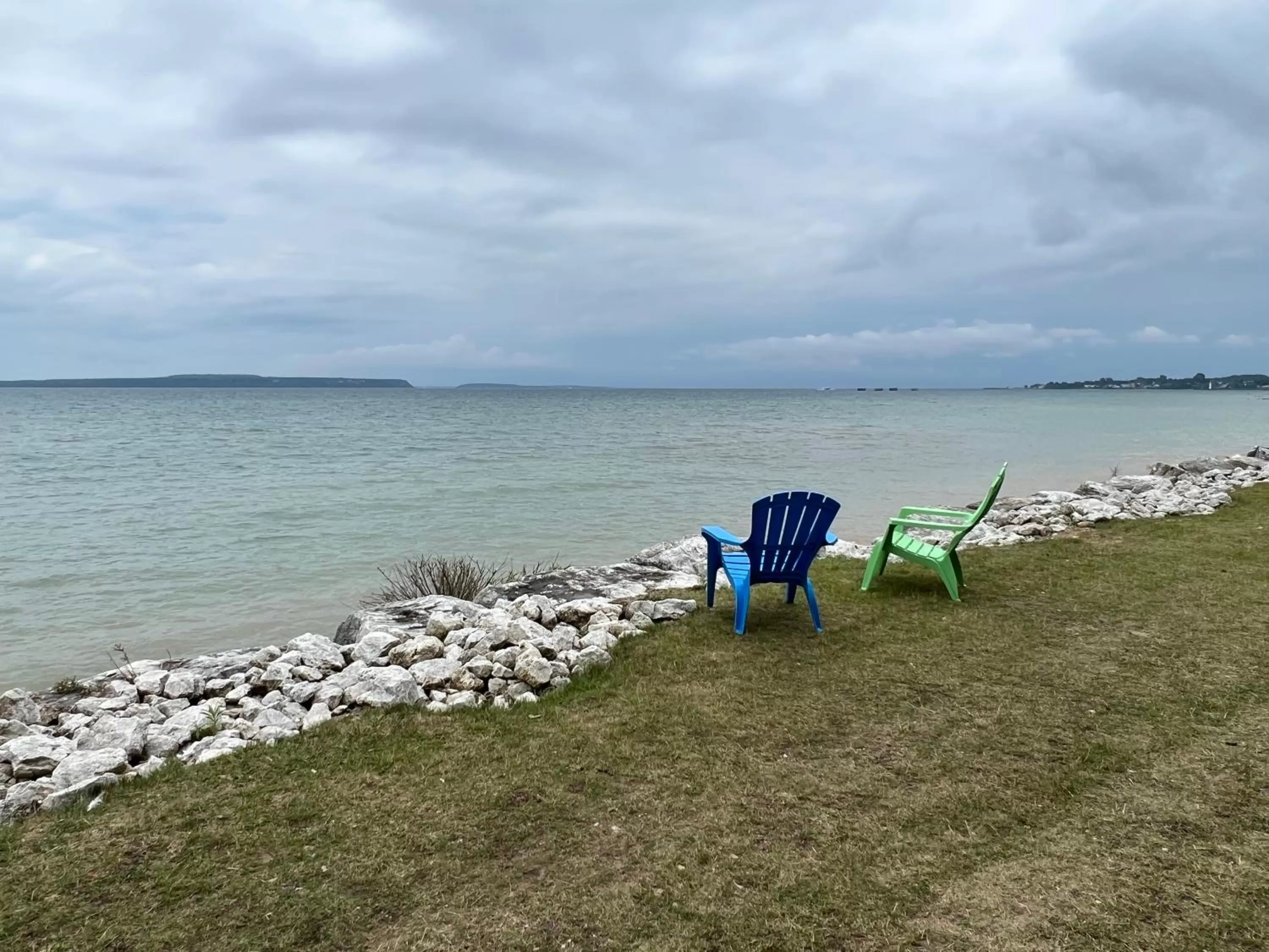 Family Room with Two Queen Beds and One Single Bed - Non Smoking in Quality Inn Lakefront