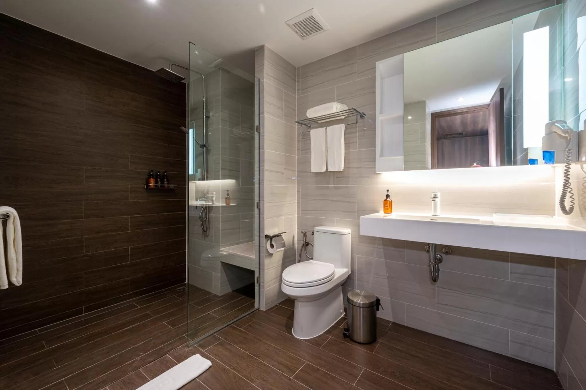 Twin Room with Balcony in VELA Dhi Nakhon Phanom