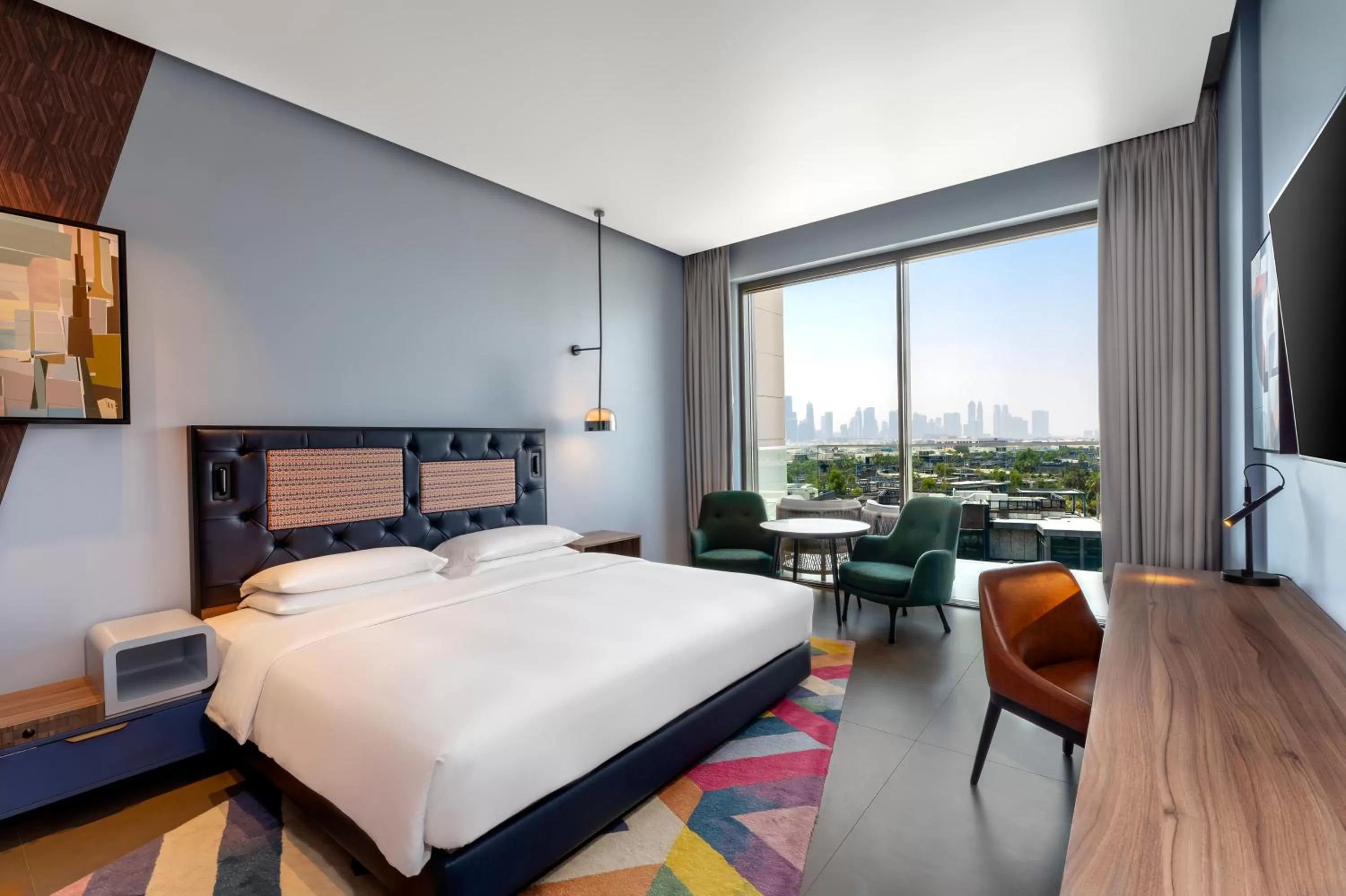 King Room with Balcony and Skyline View - Complimentary Transfer to Mercato Mall, 20% off Food & Soft Beverage in Hyatt Centric Jumeirah Dubai