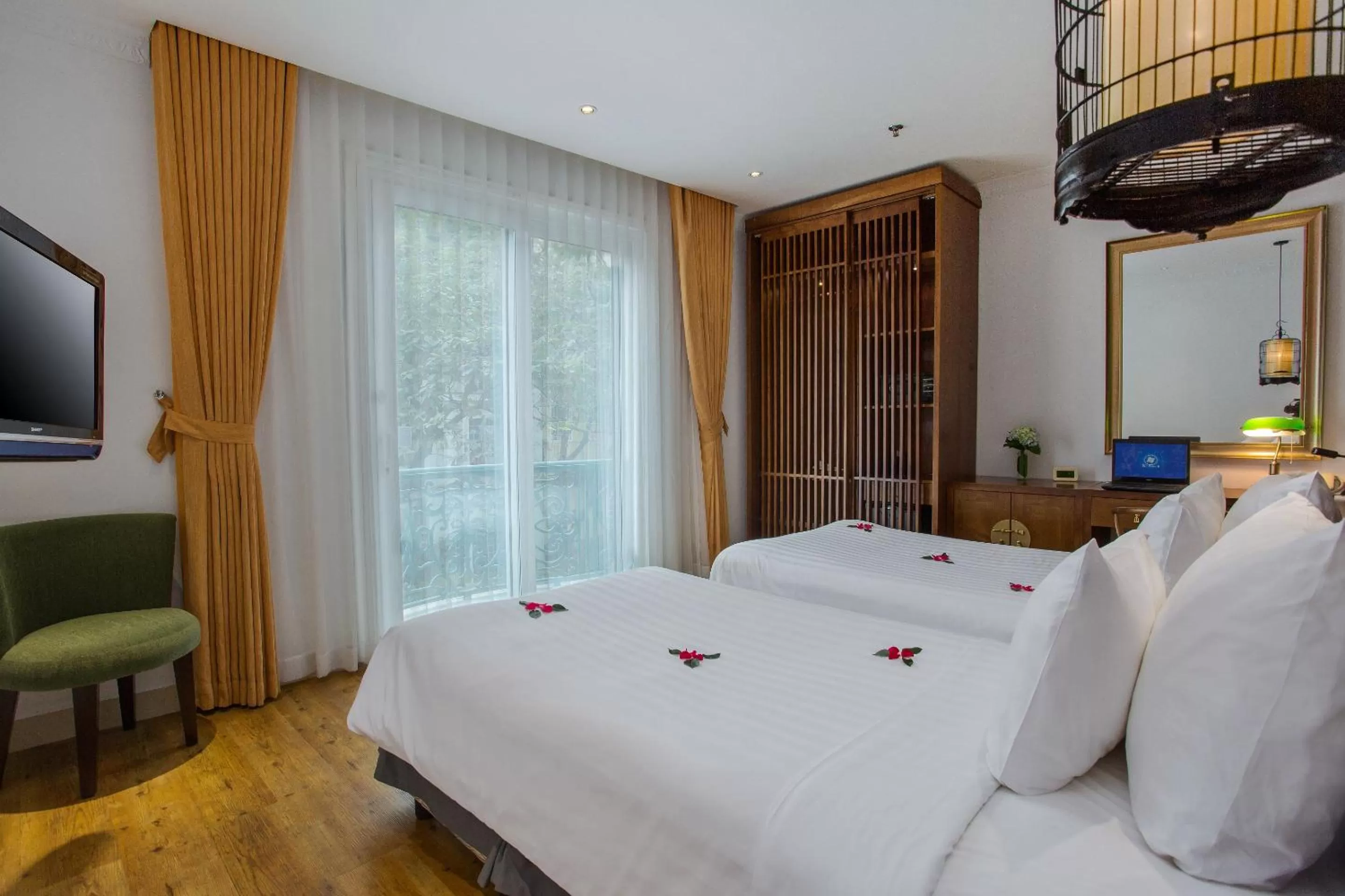 Deluxe Double or Twin Room with City View in Hanoi Media Hotel & Spa