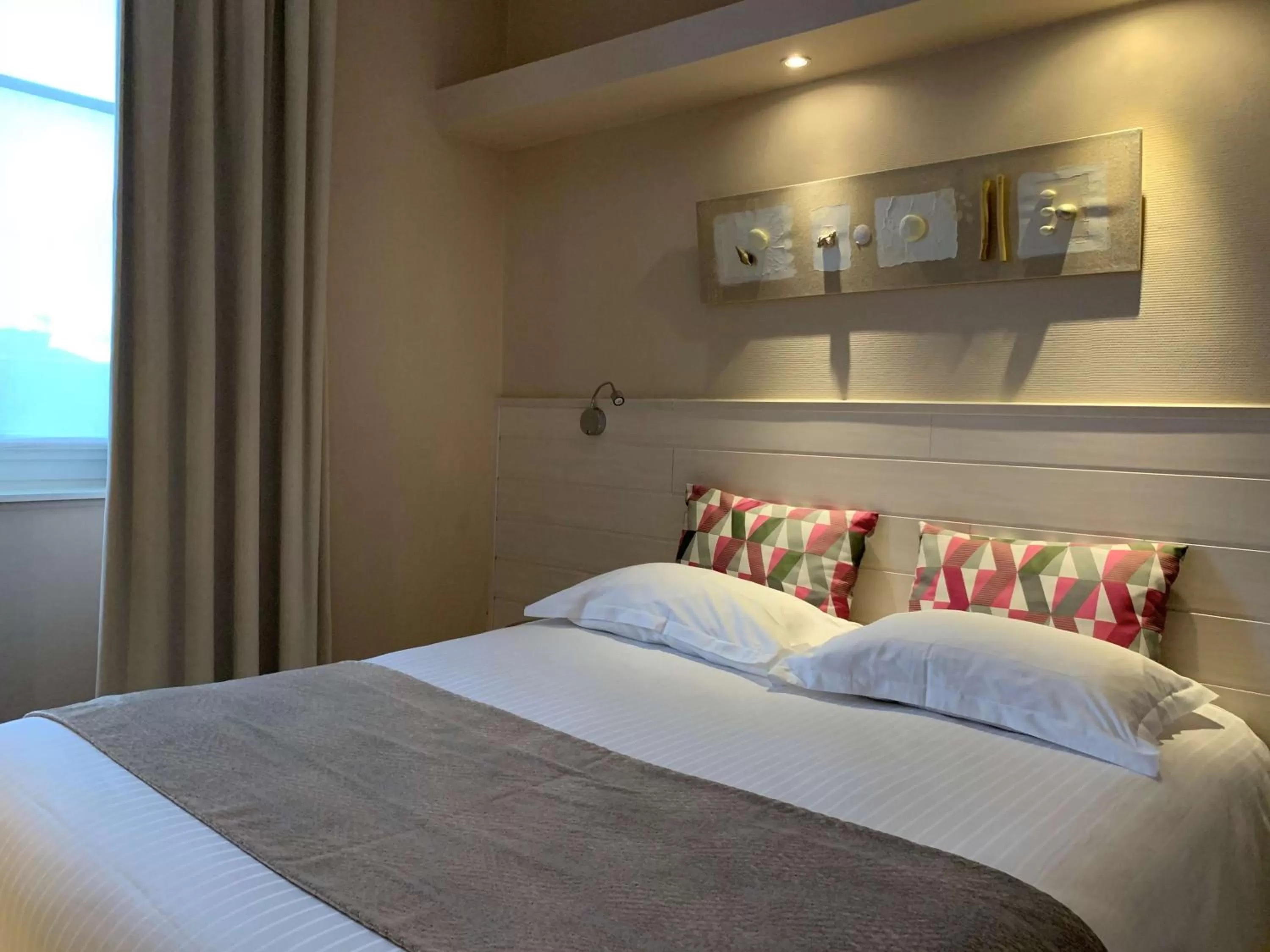 Deluxe King Room - Non-Smoking in Best Western Hôtel Des Voyageurs