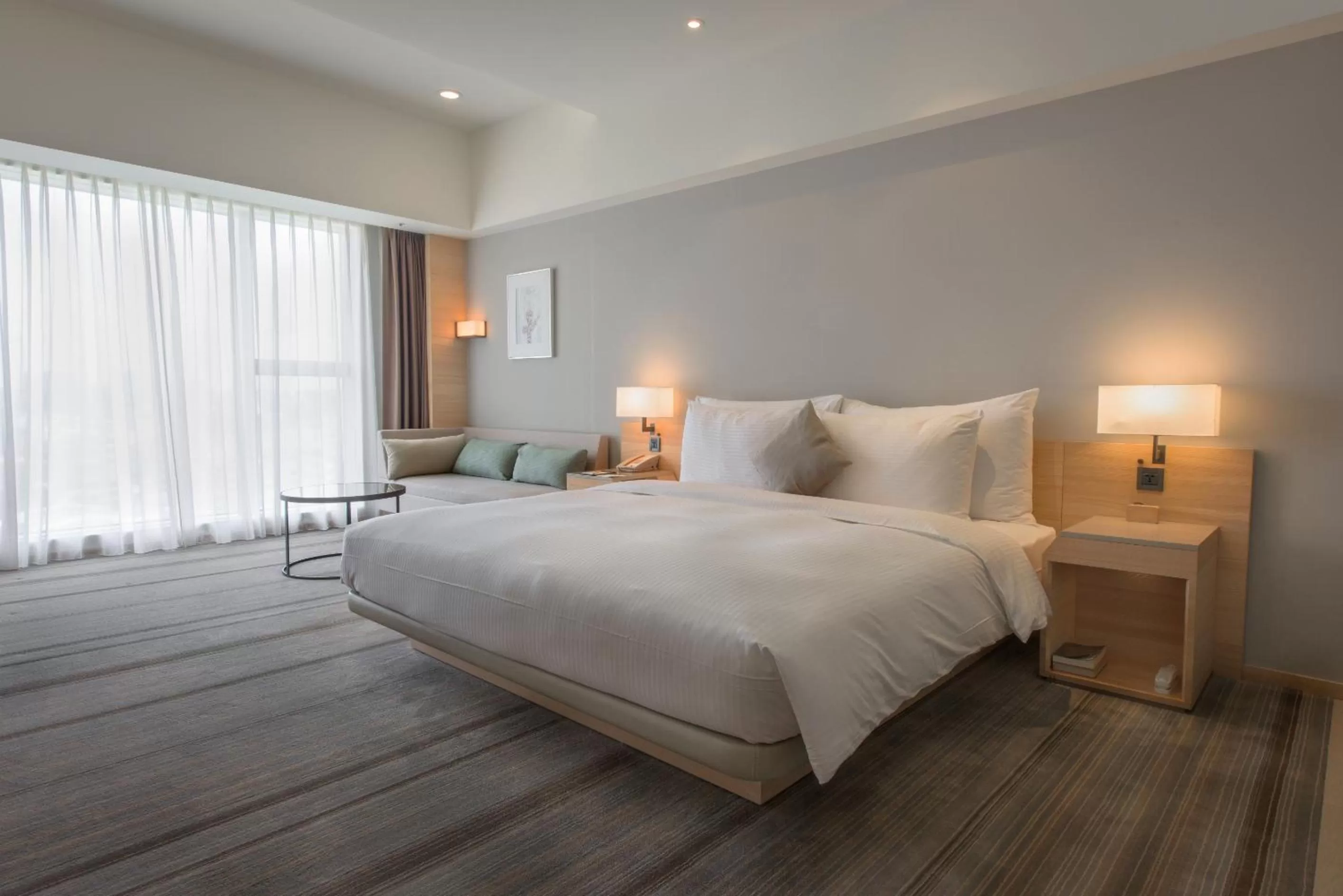 Comfort Double Room in Hotel COZZI Ximen Tainan