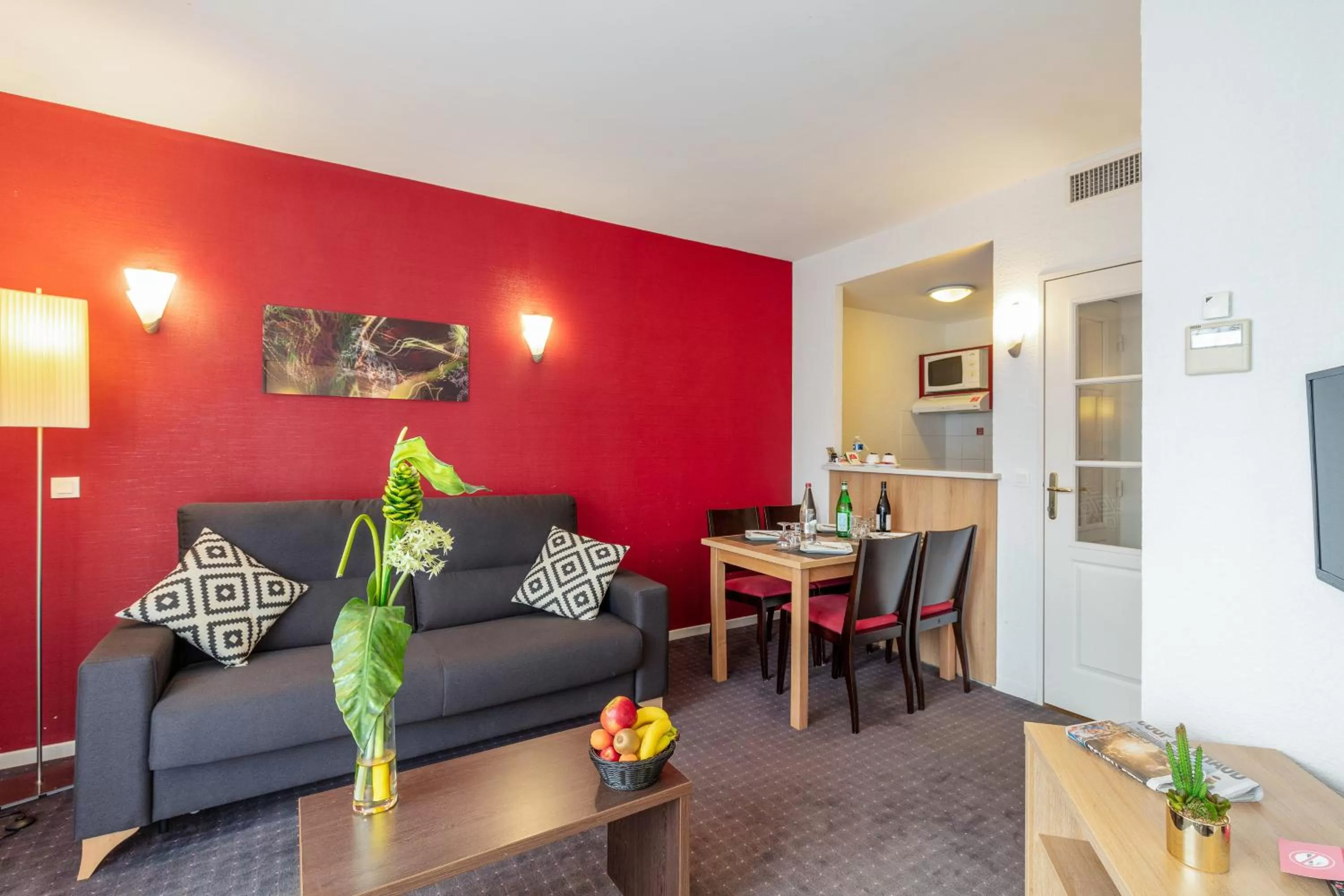 One Bedroom Appartment in Quality Aparthotel Divonne - Portes de Geneve